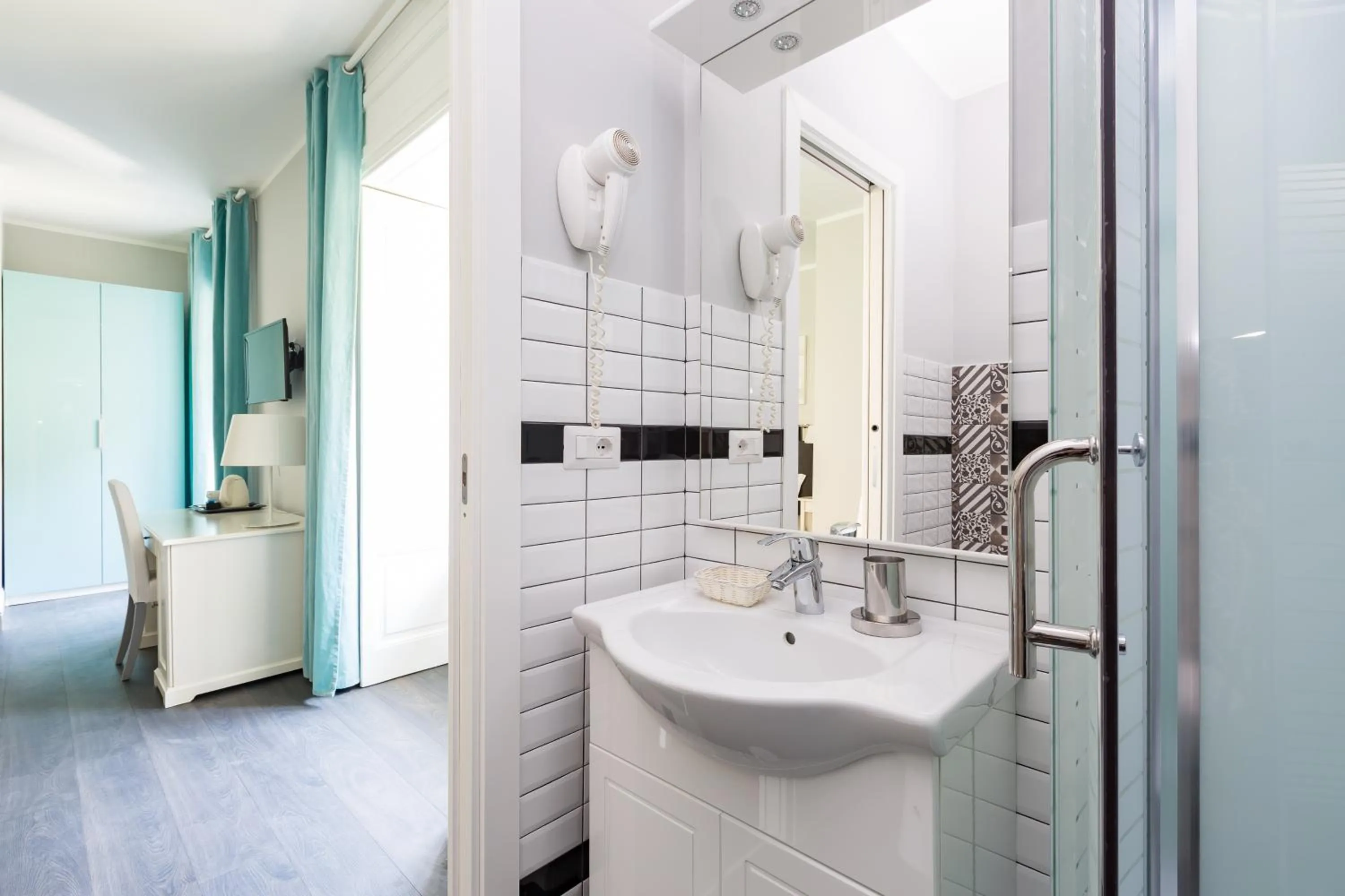 Bathroom in Residenza Vatican Suite