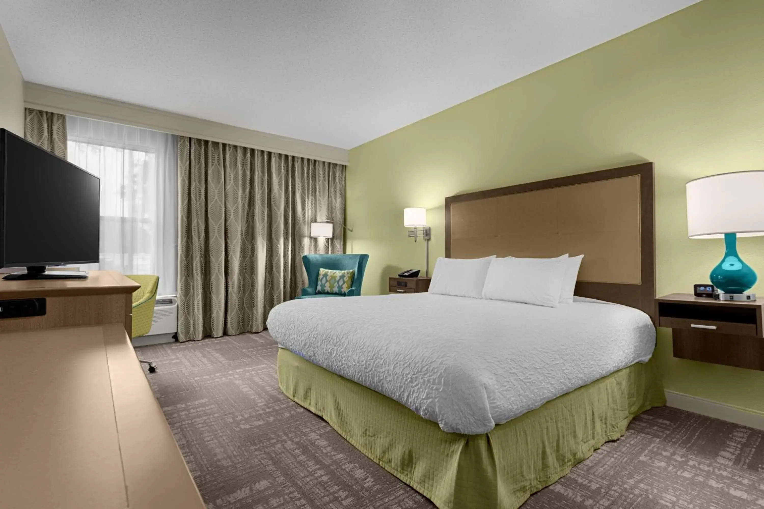 Bedroom, Bed in Hampton Inn Pawleys Island Bedroom, Bed in Hampton Inn Pawleys Island