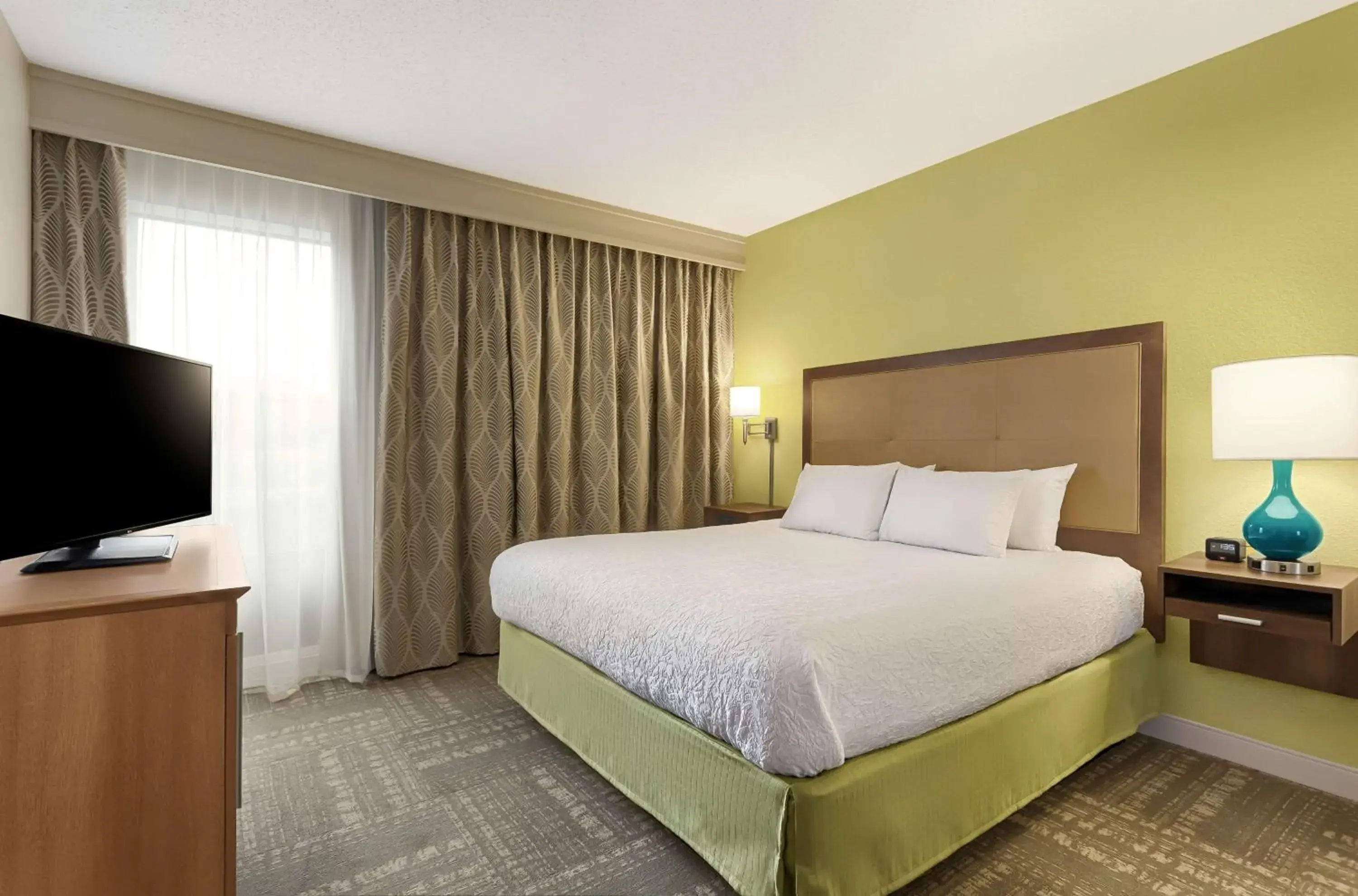 King Suite - Non-Smoking in Hampton Inn Pawleys Island King Suite - Non-Smoking in Hampton Inn Pawleys Island