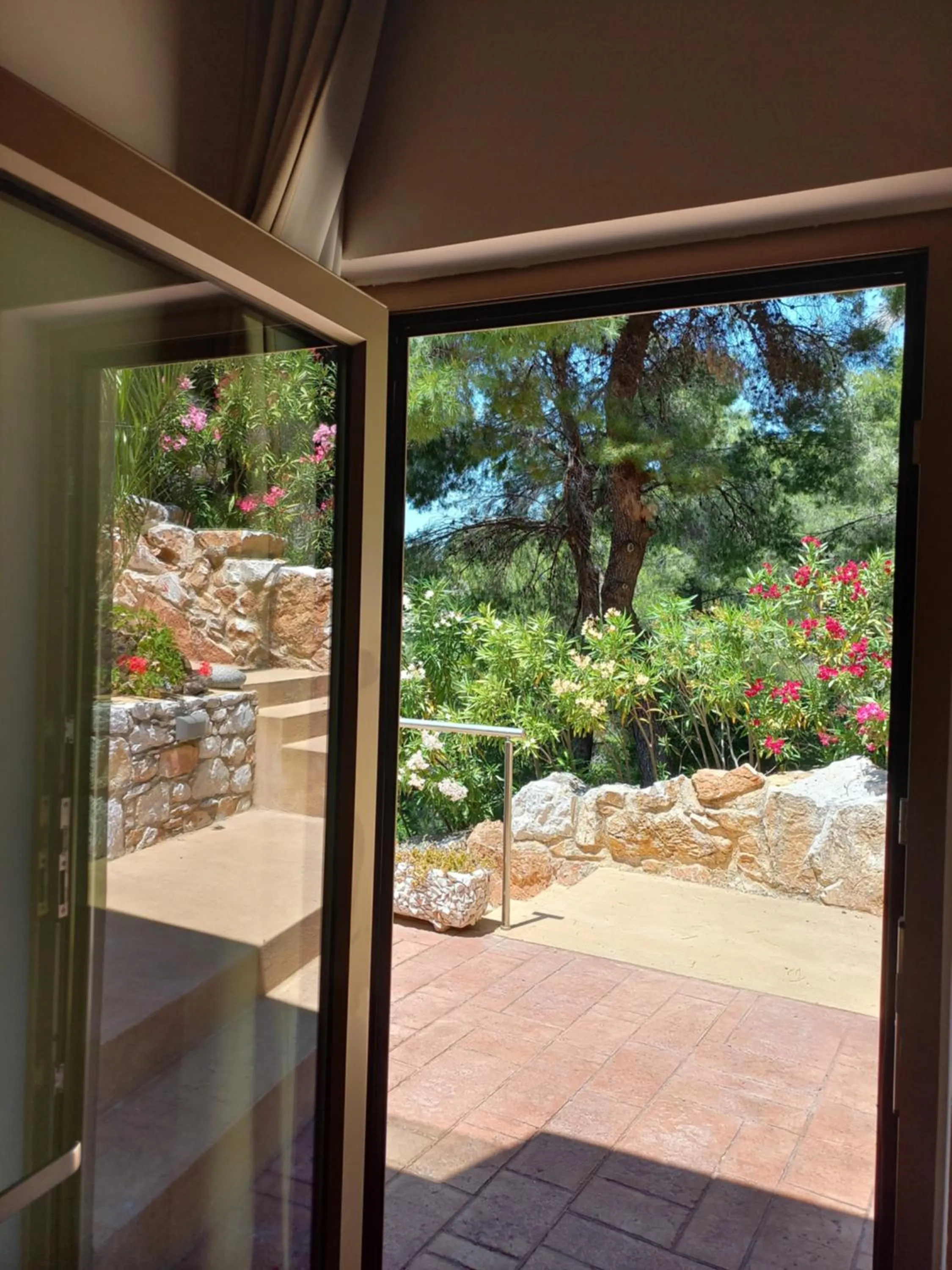 Patio in Core Luxury Suites