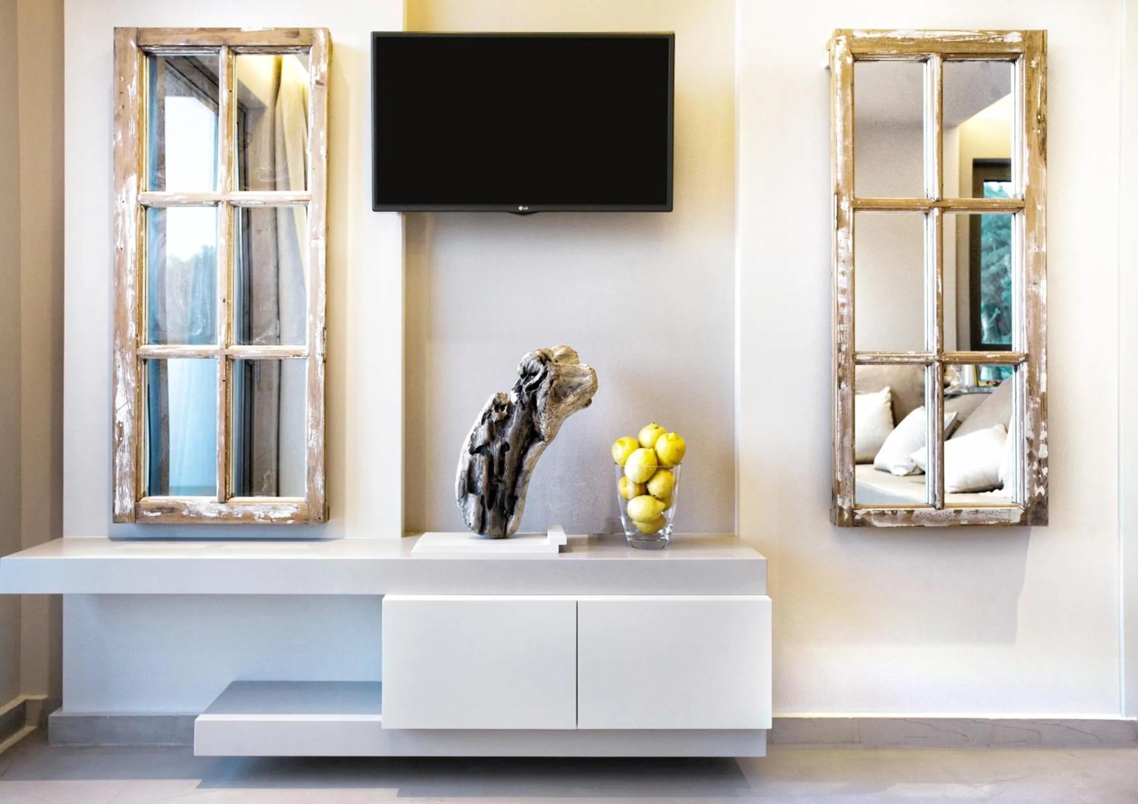 Decorative detail in Core Luxury Suites