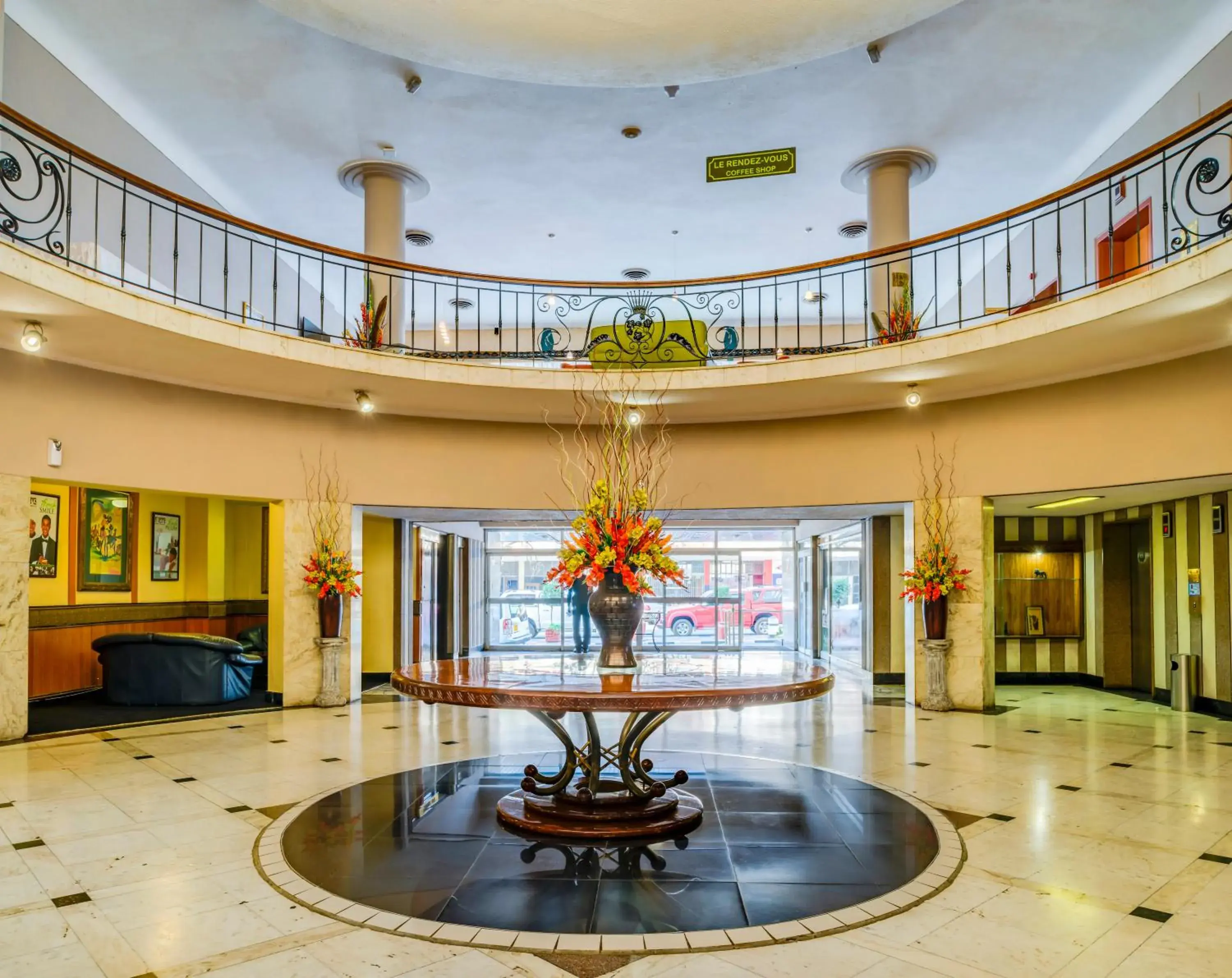 Lobby or reception in Bulawayo Rainbow Hotel Lobby or reception in Bulawayo Rainbow Hotel
