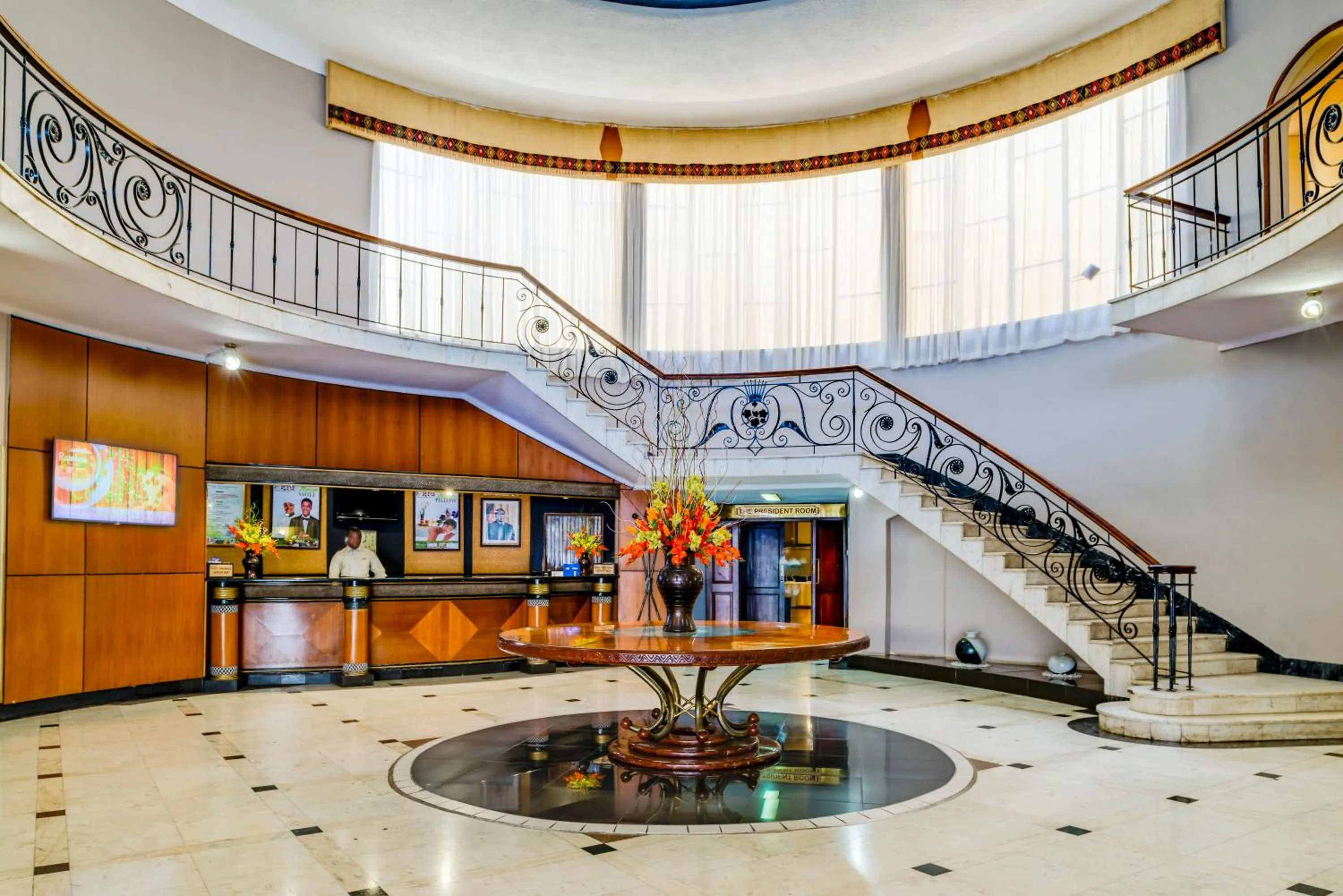 Lobby or reception in Bulawayo Rainbow Hotel