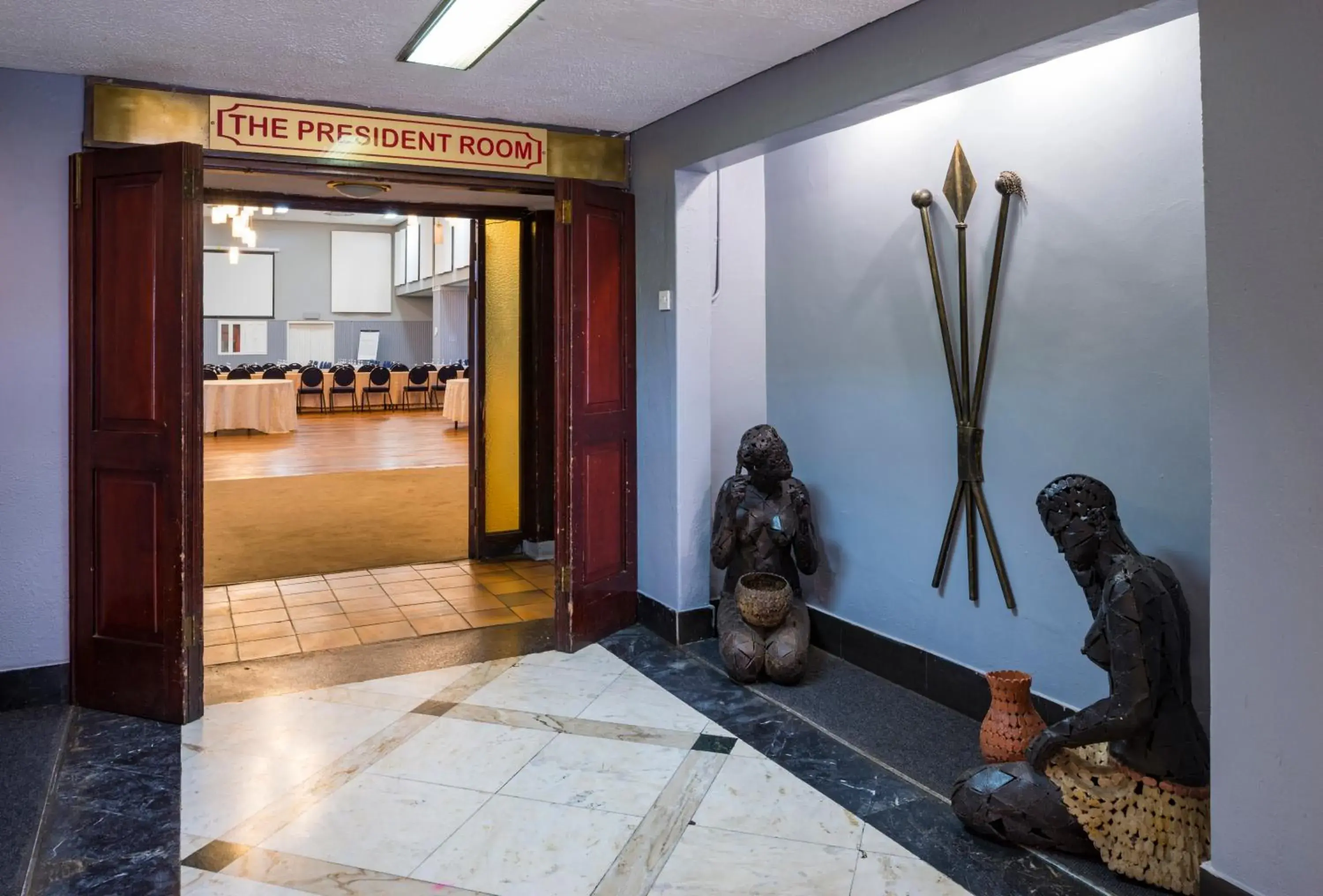 Lobby or reception in Bulawayo Rainbow Hotel Lobby or reception in Bulawayo Rainbow Hotel