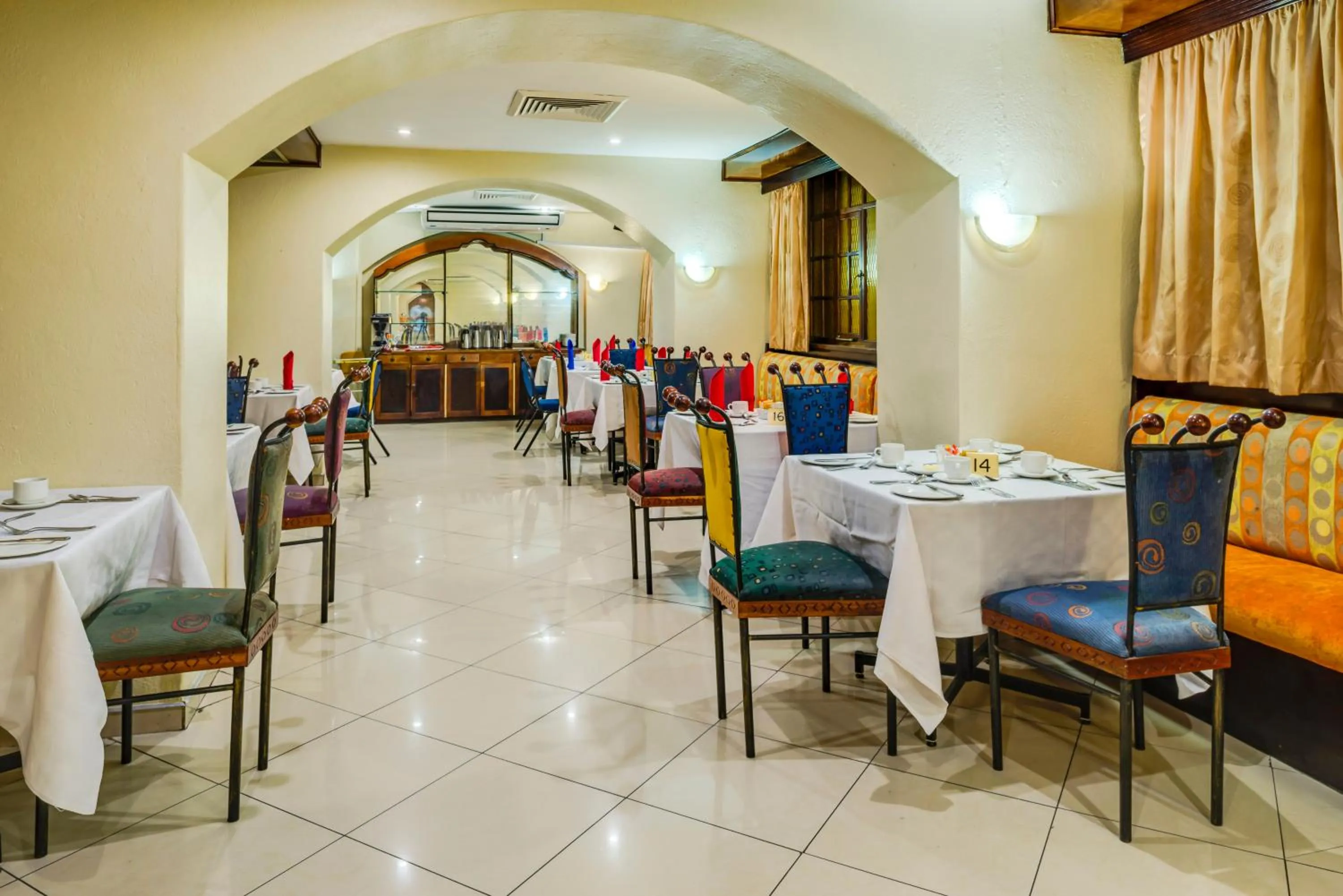 Restaurant/places to eat in Bulawayo Rainbow Hotel