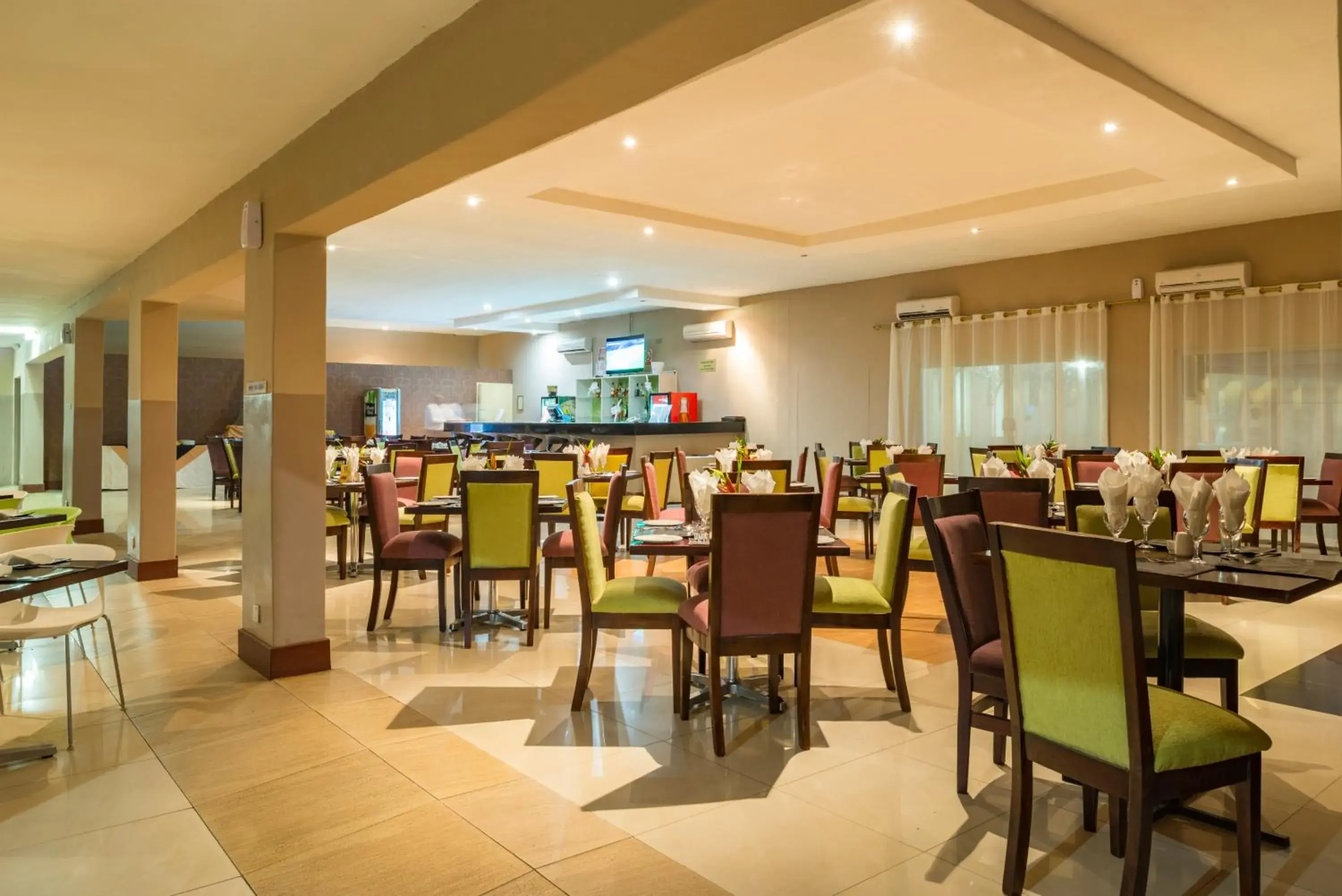 Restaurant/places to eat in Kadoma Hotel & Conference Centre Restaurant/places to eat in Kadoma Hotel & Conference Centre