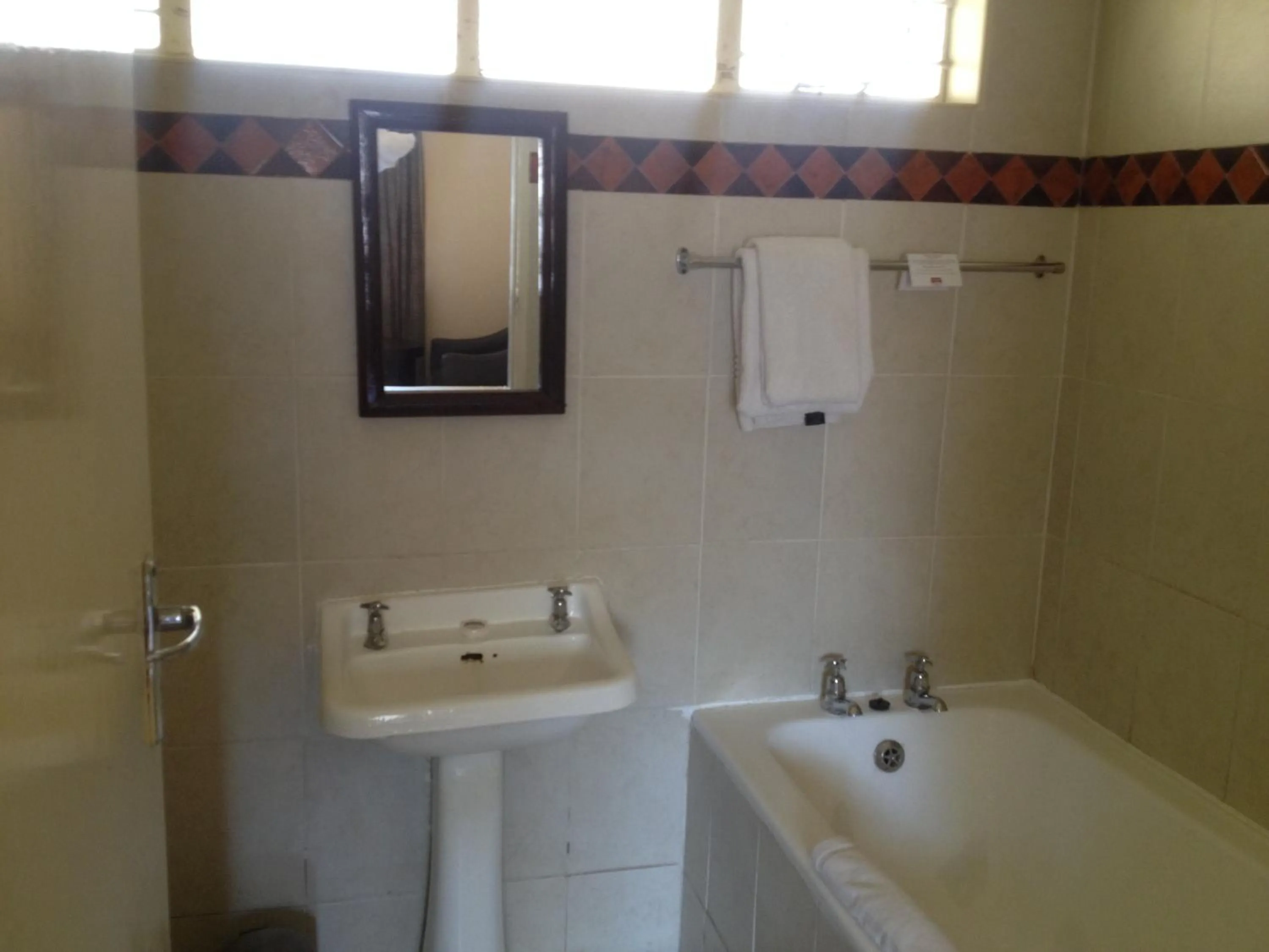 Kadoma Hotel & Conference Centre