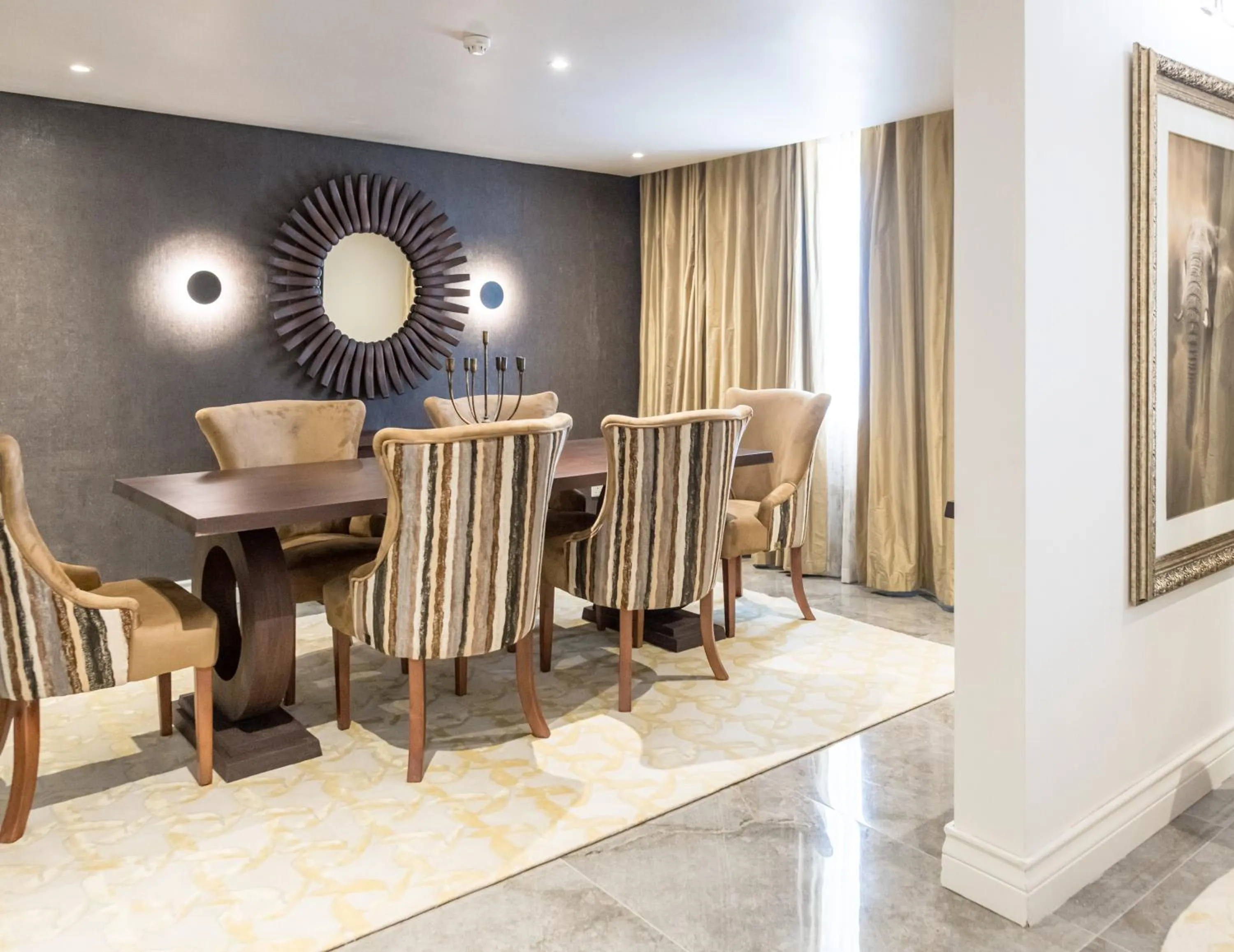 Property building in Rainbow Towers Hotel & Conference Centre