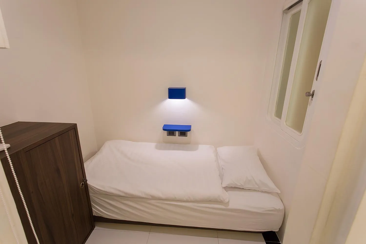 Bed in BearPacker Patong Hostel