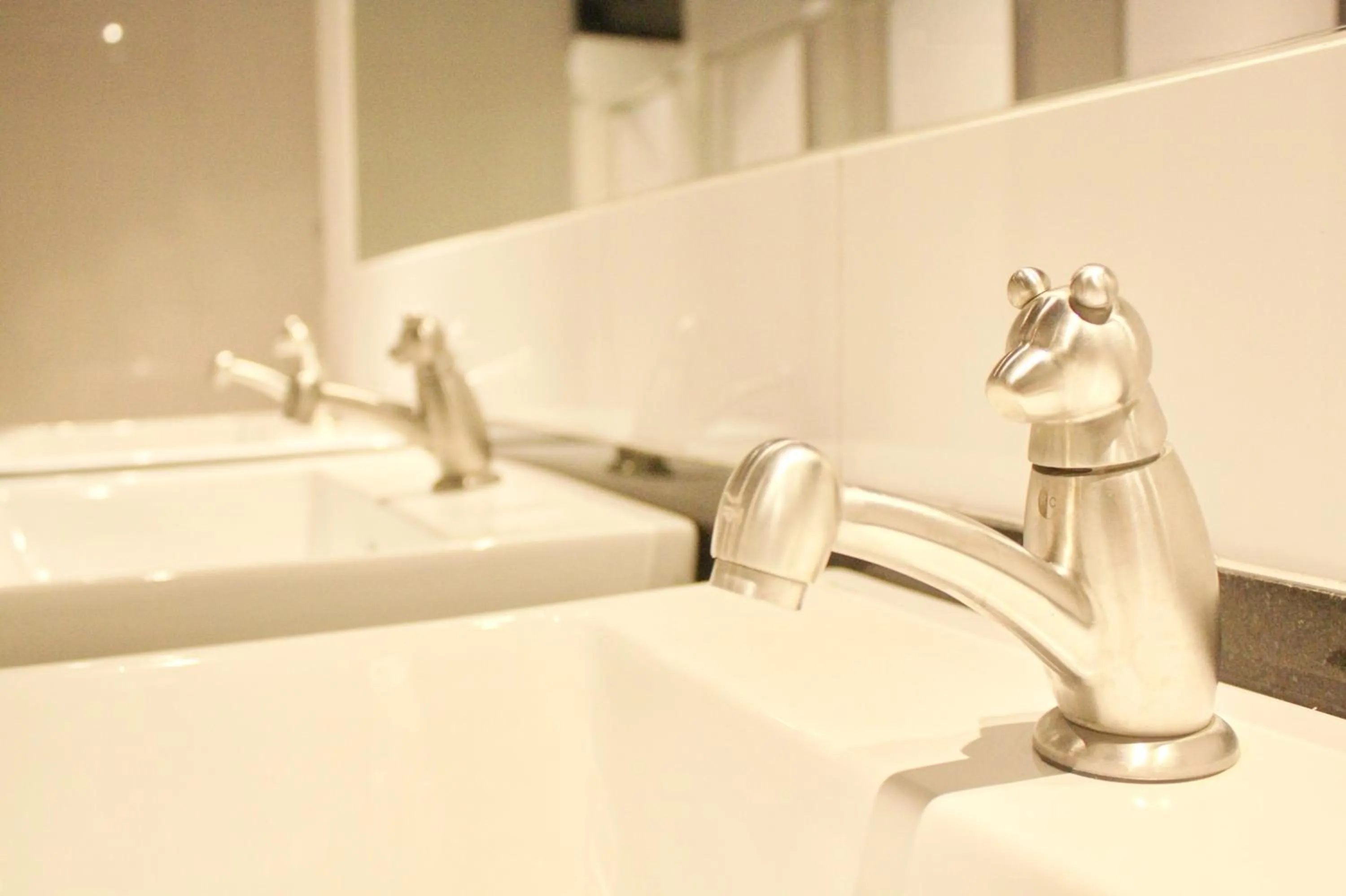 Bathroom in BearPacker Patong Hostel