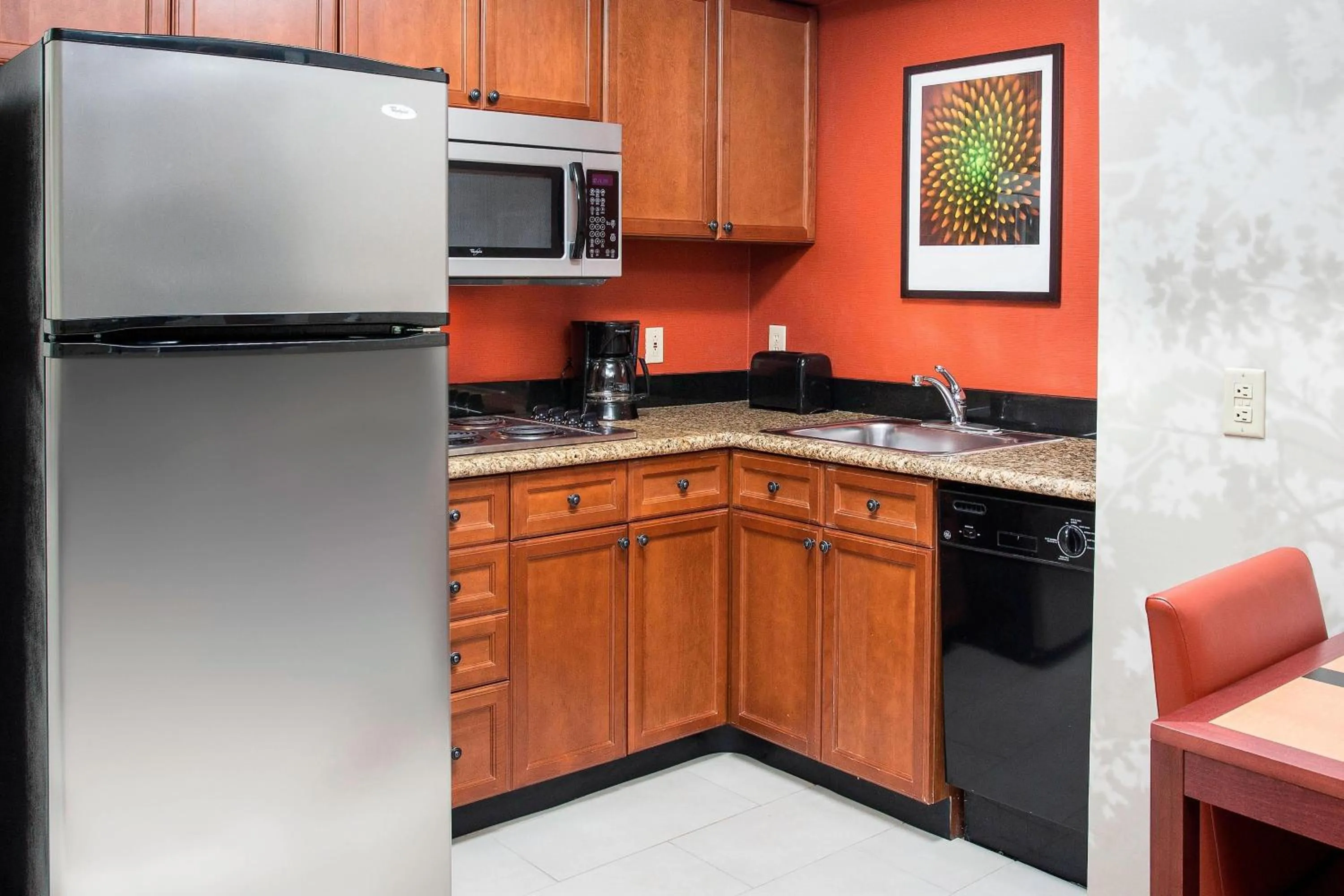 Kitchen or kitchenette in Residence Inn Rockford