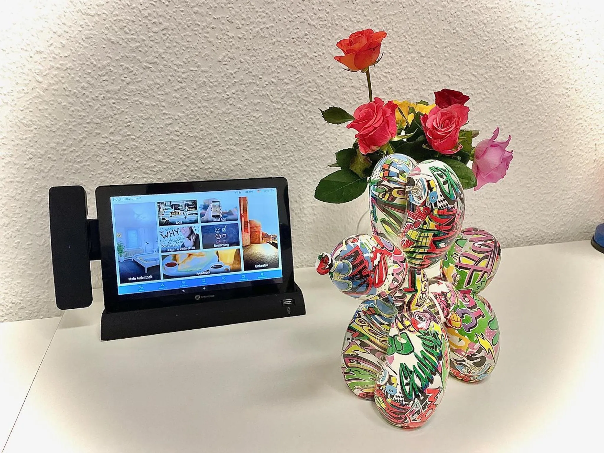 TV and multimedia in Hotel Tusculum