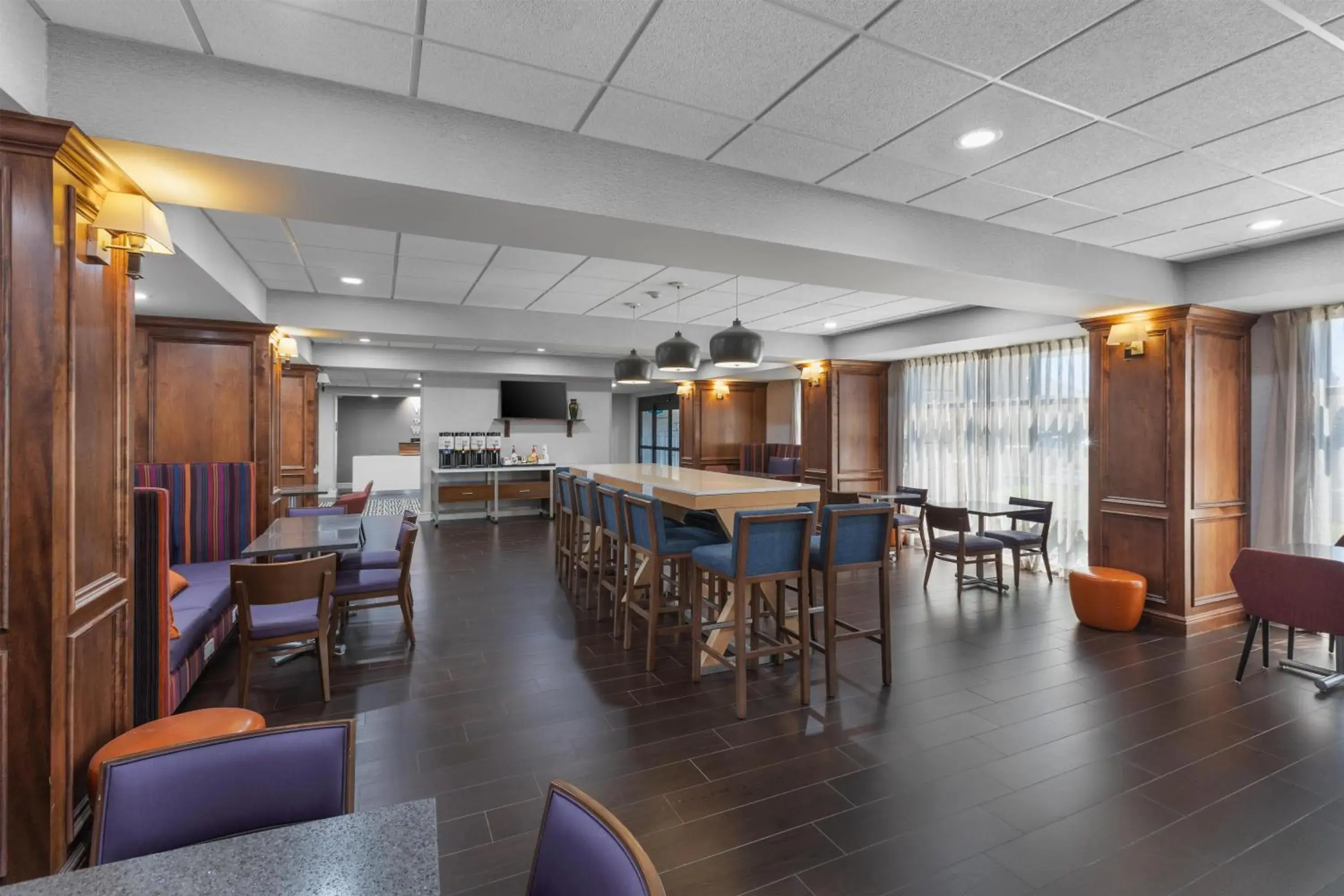 Lobby or reception in Hampton Inn Pendleton Lobby or reception in Hampton Inn Pendleton