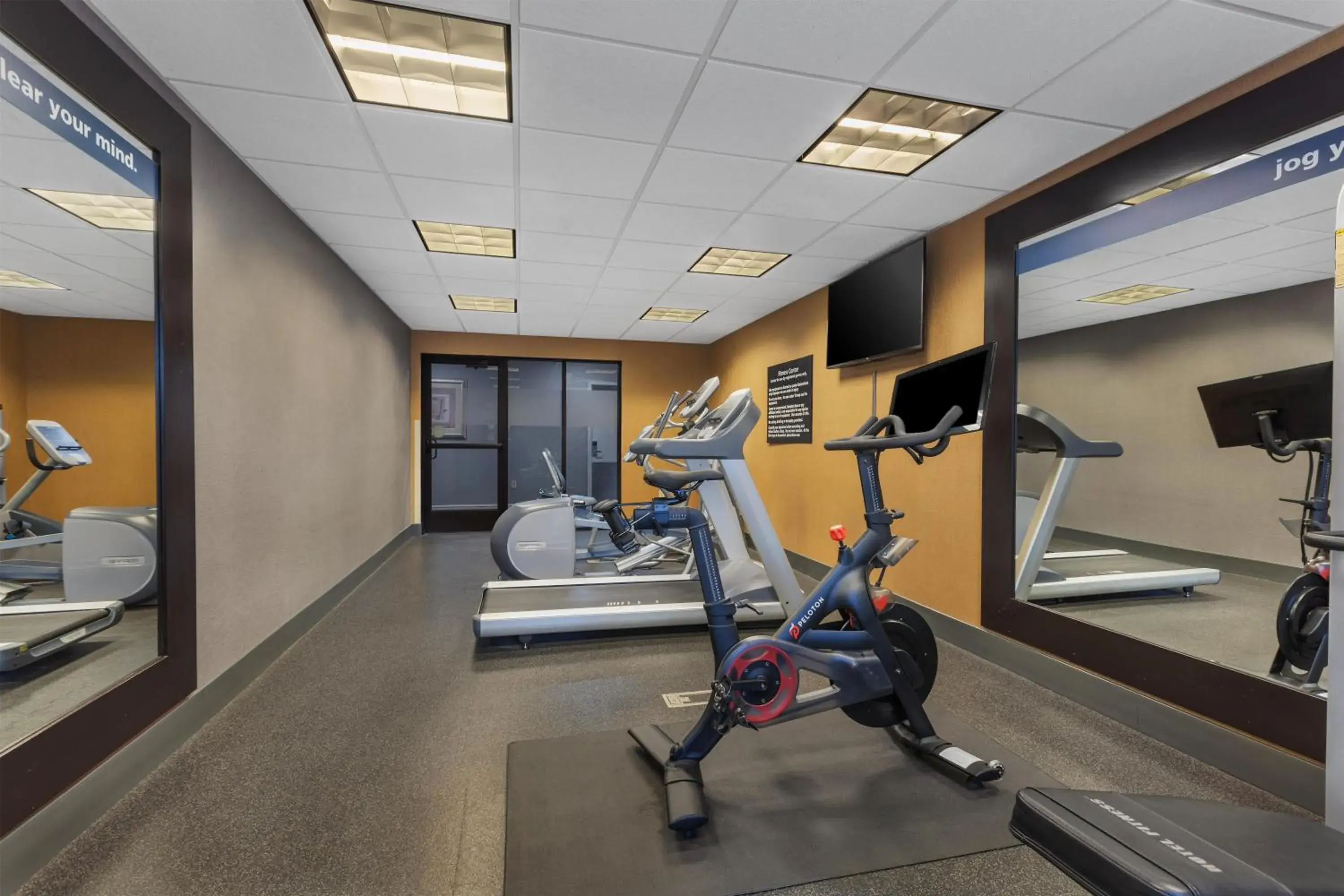 Fitness centre/facilities in Hampton Inn Pendleton Fitness centre/facilities in Hampton Inn Pendleton