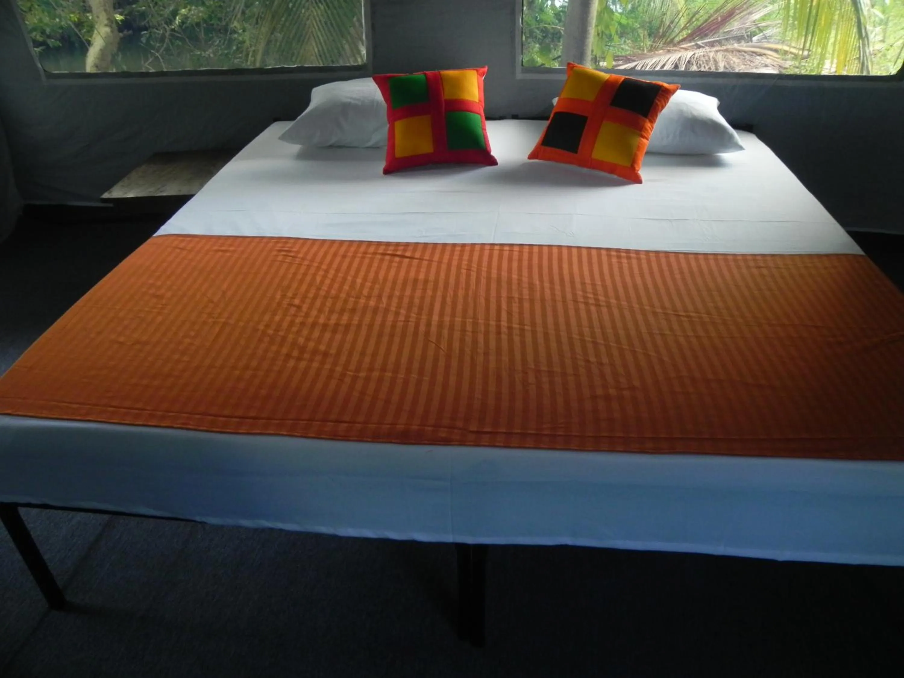 bunk bed, Bed in Makulu Safari Camping