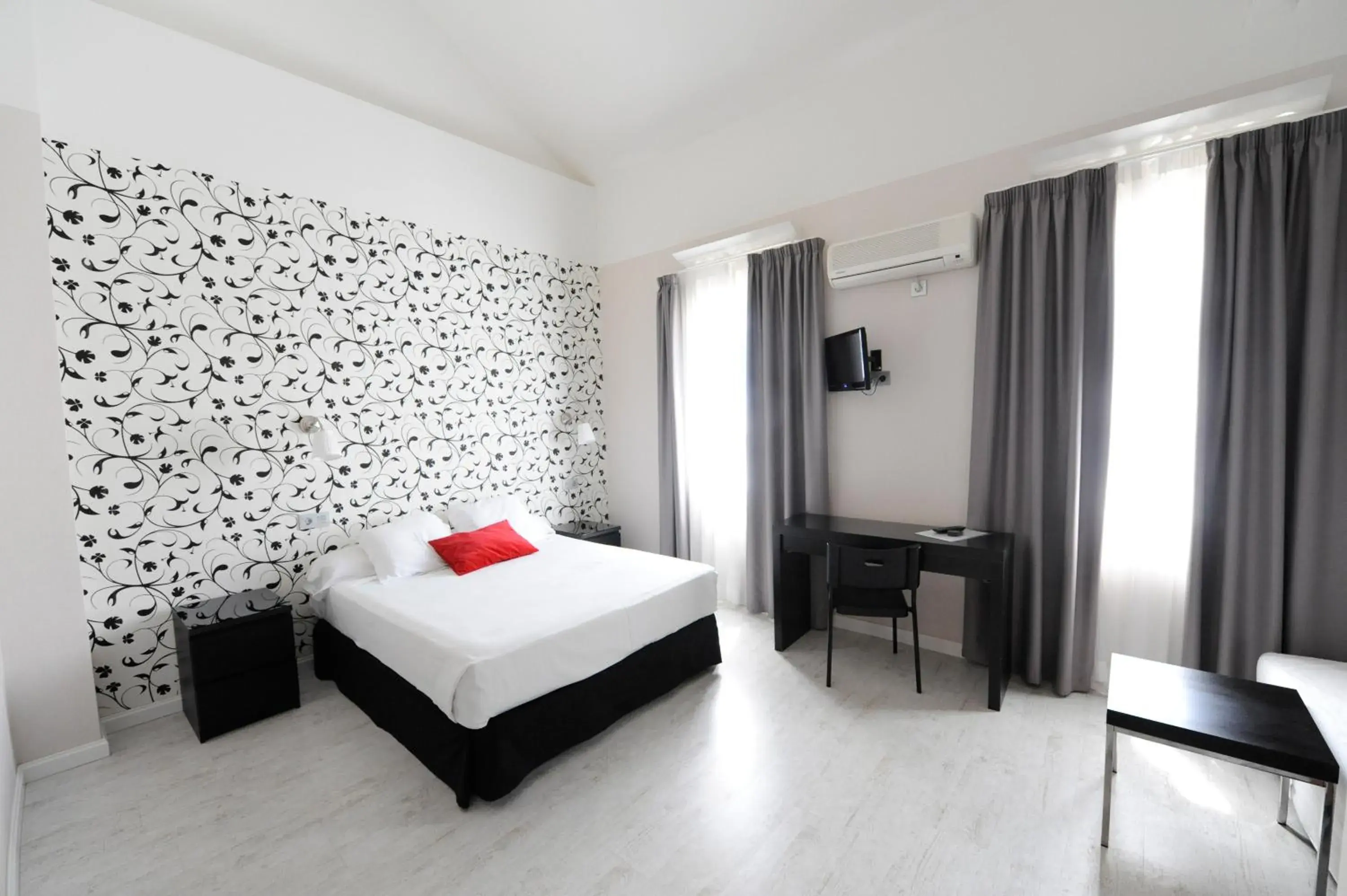 Bed in Hotel Domus Bed in Hotel Domus