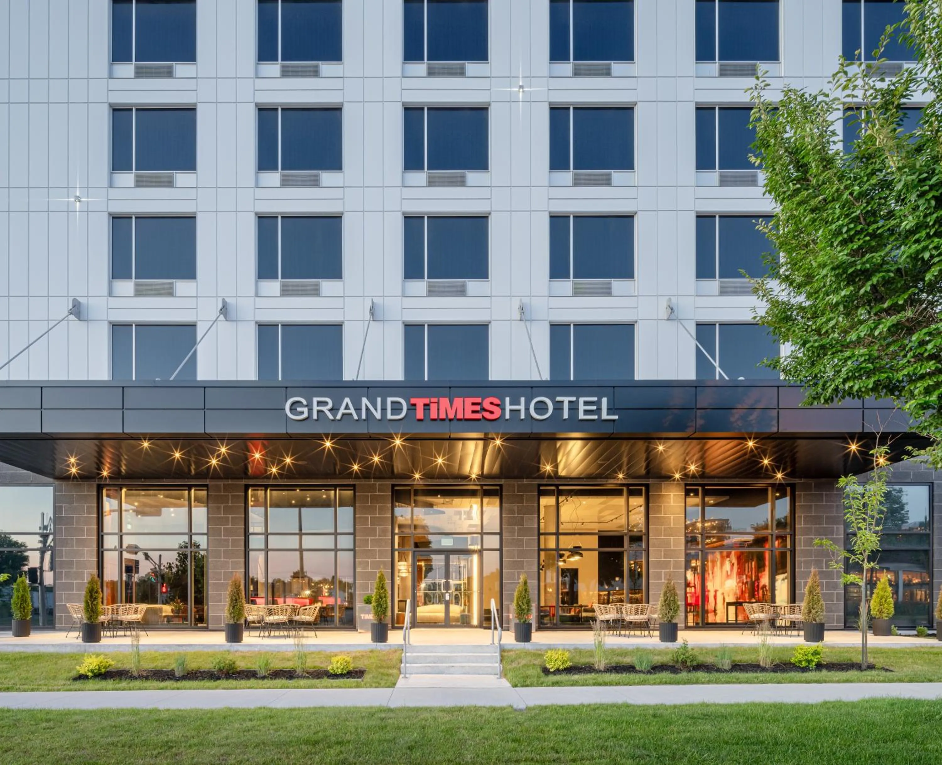 Property building in Grand Hotel Times Levis