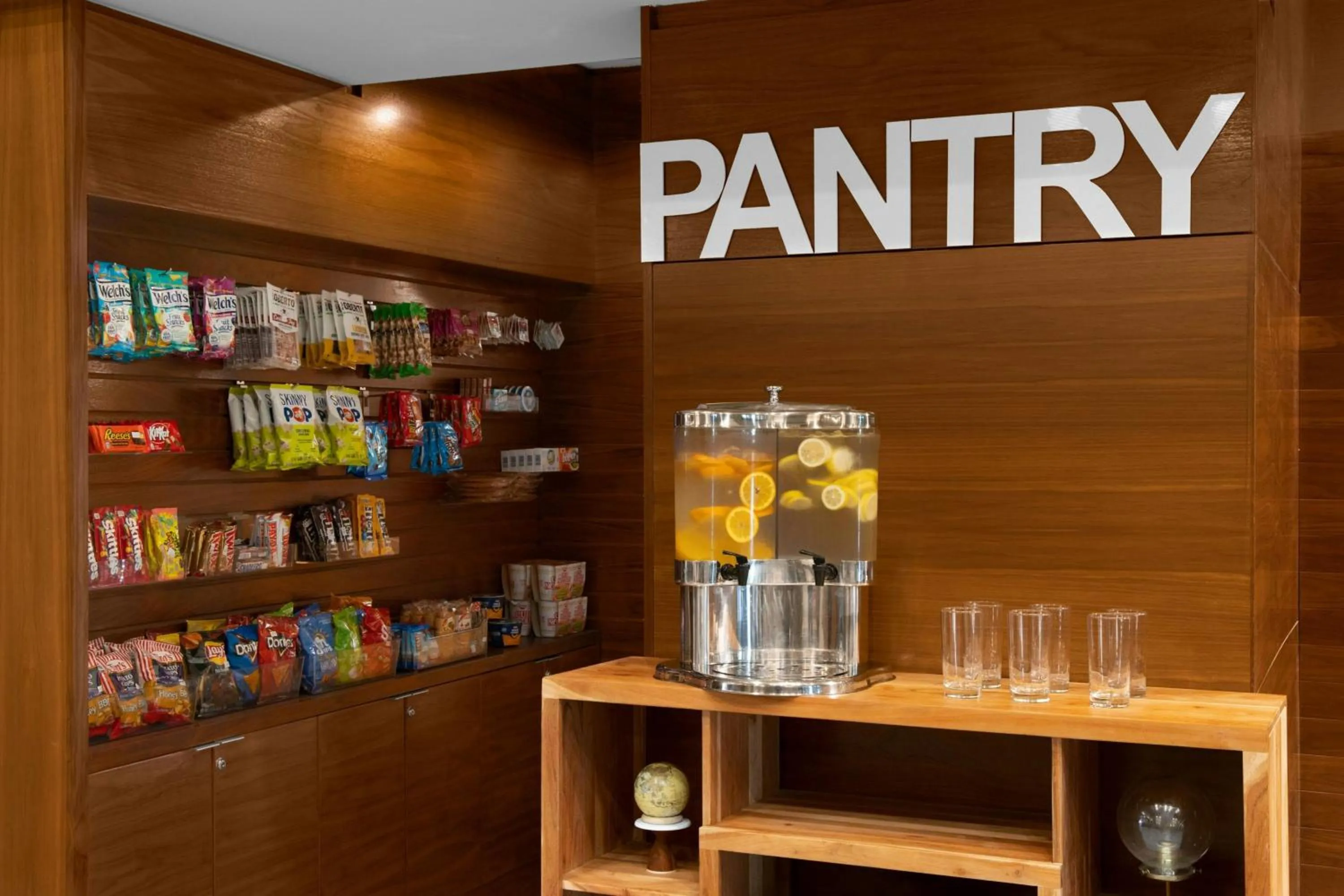 Other in Four Points by Sheraton Downtown Seattle Center