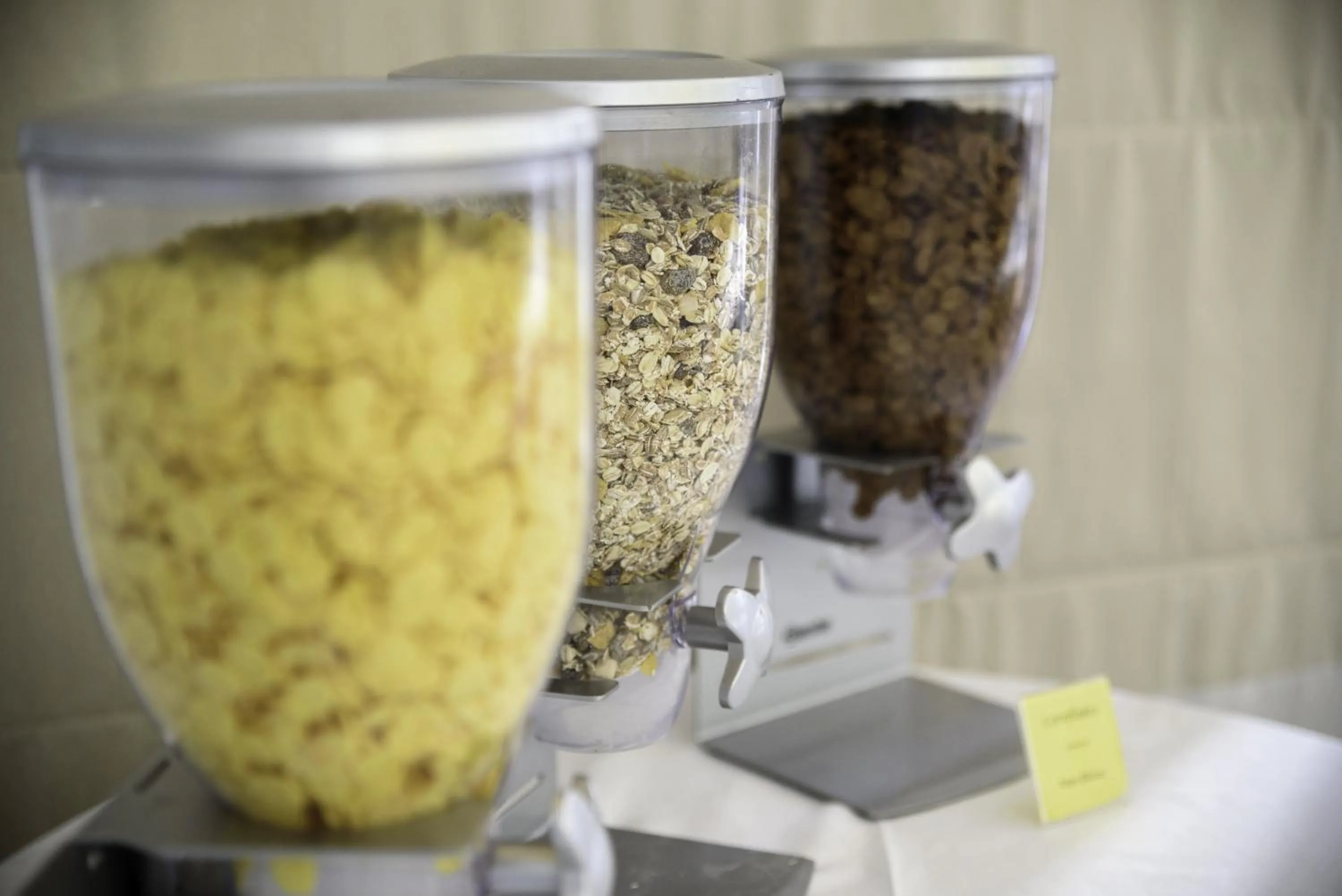 Buffet breakfast in La Mer Deluxe Hotel & Spa