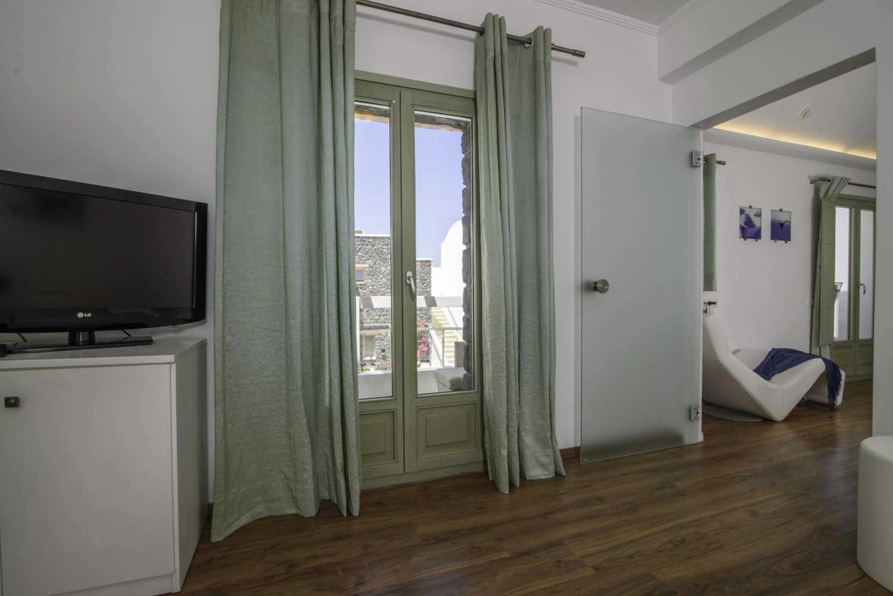 Decorative detail in La Mer Deluxe Hotel & Spa