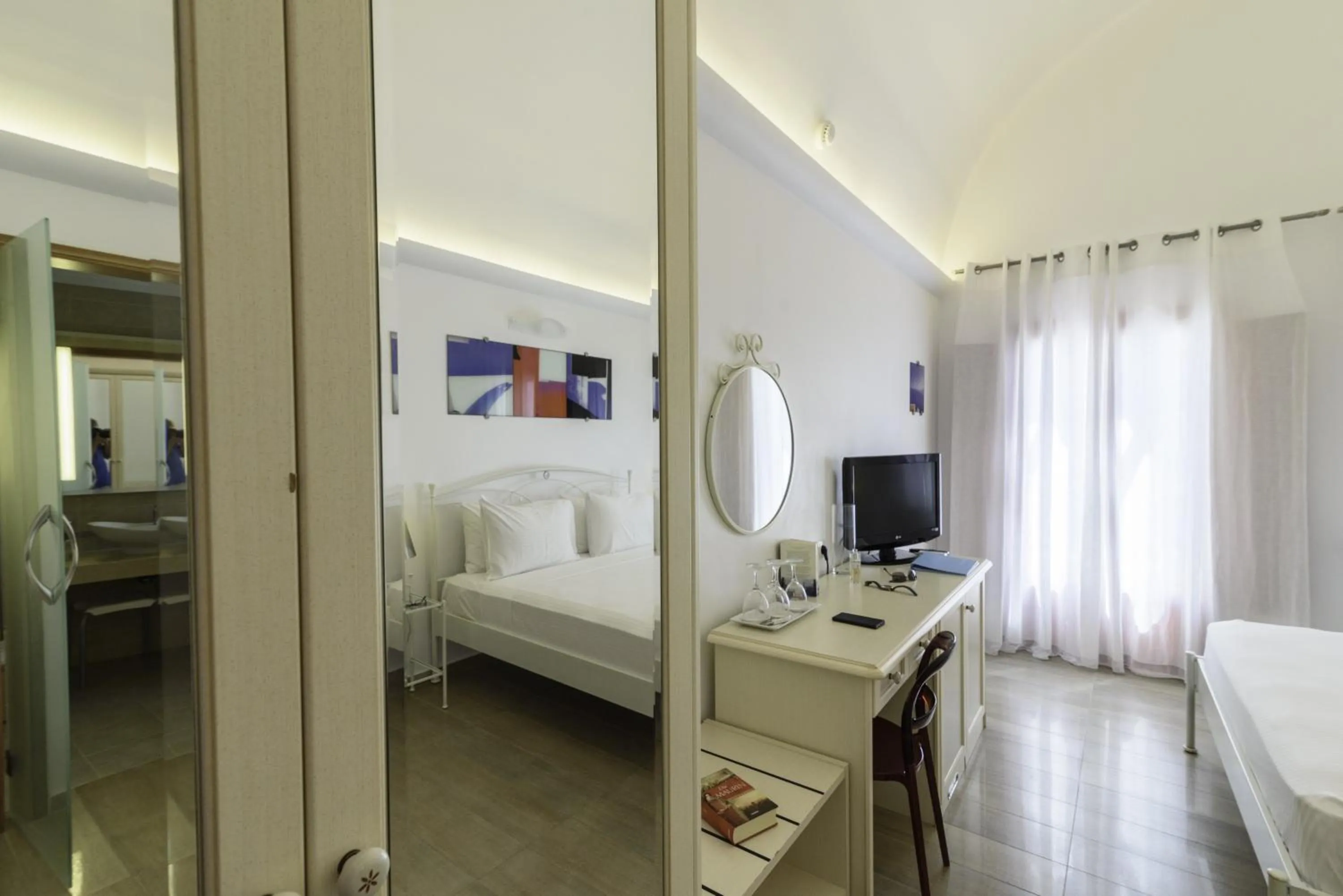 Bedroom, Bed in La Mer Deluxe Hotel & Spa