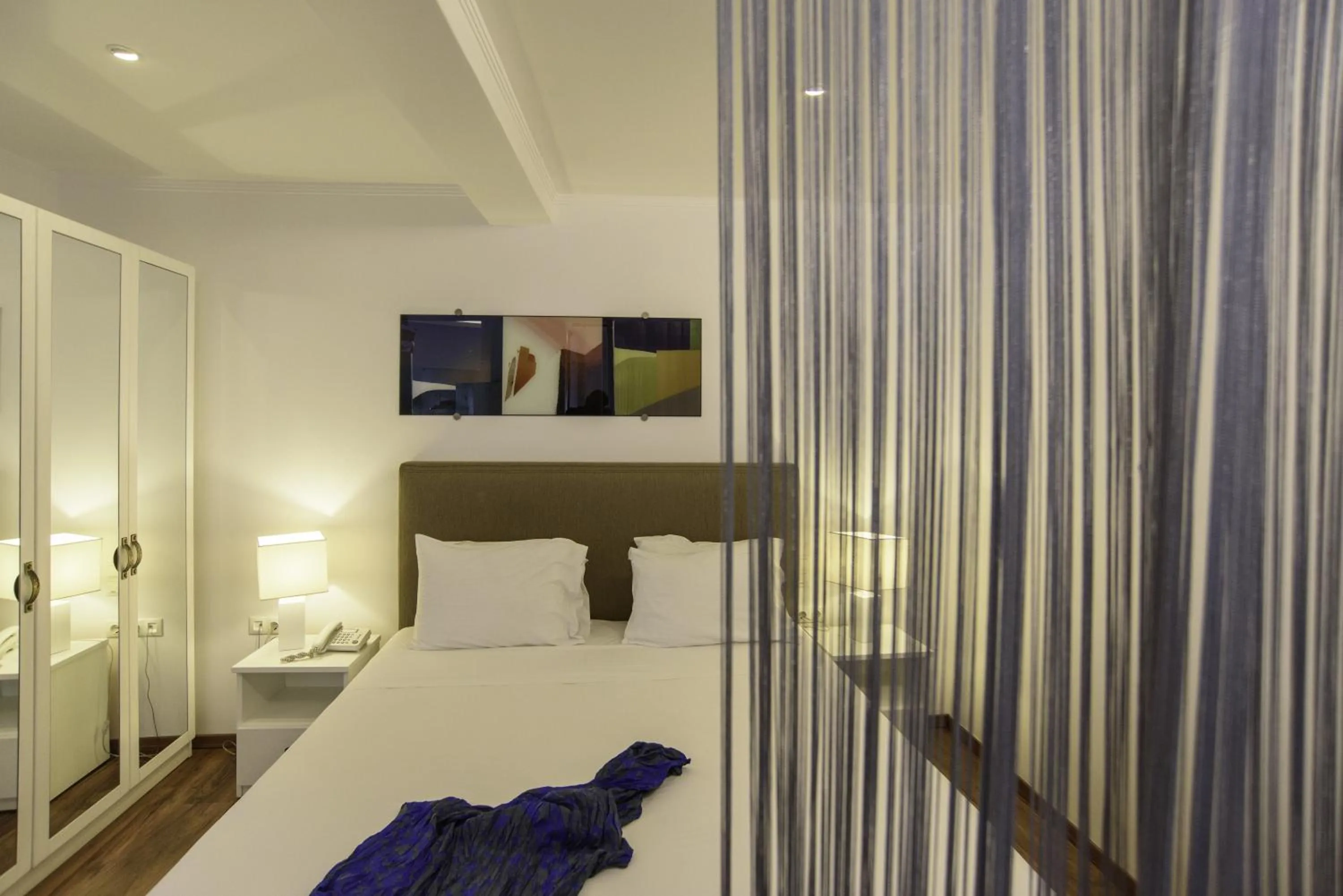 Decorative detail, Bed in La Mer Deluxe Hotel & Spa