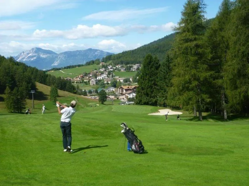 Golfcourse in Park Hotel Miramonti