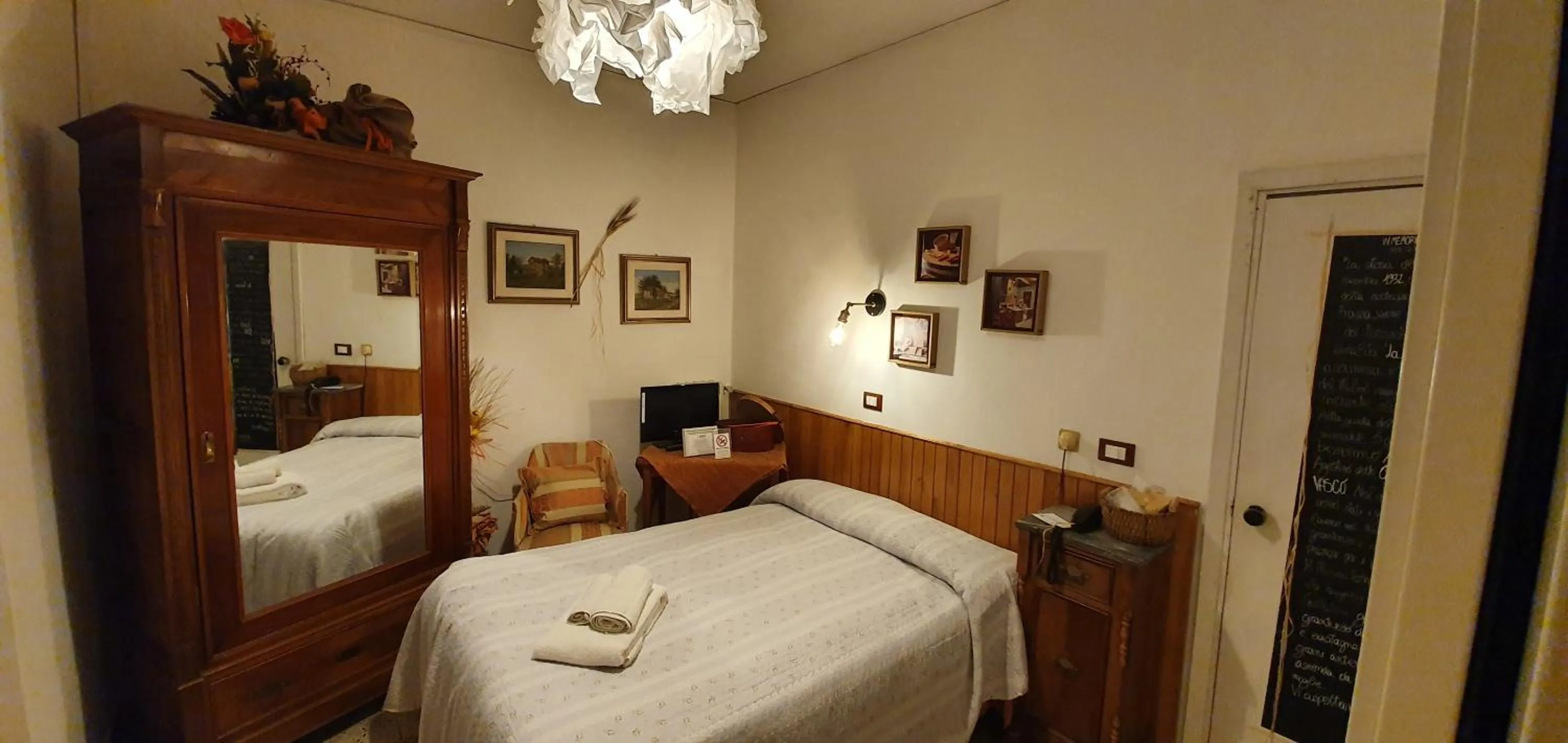 Bed in Hotel La Pace