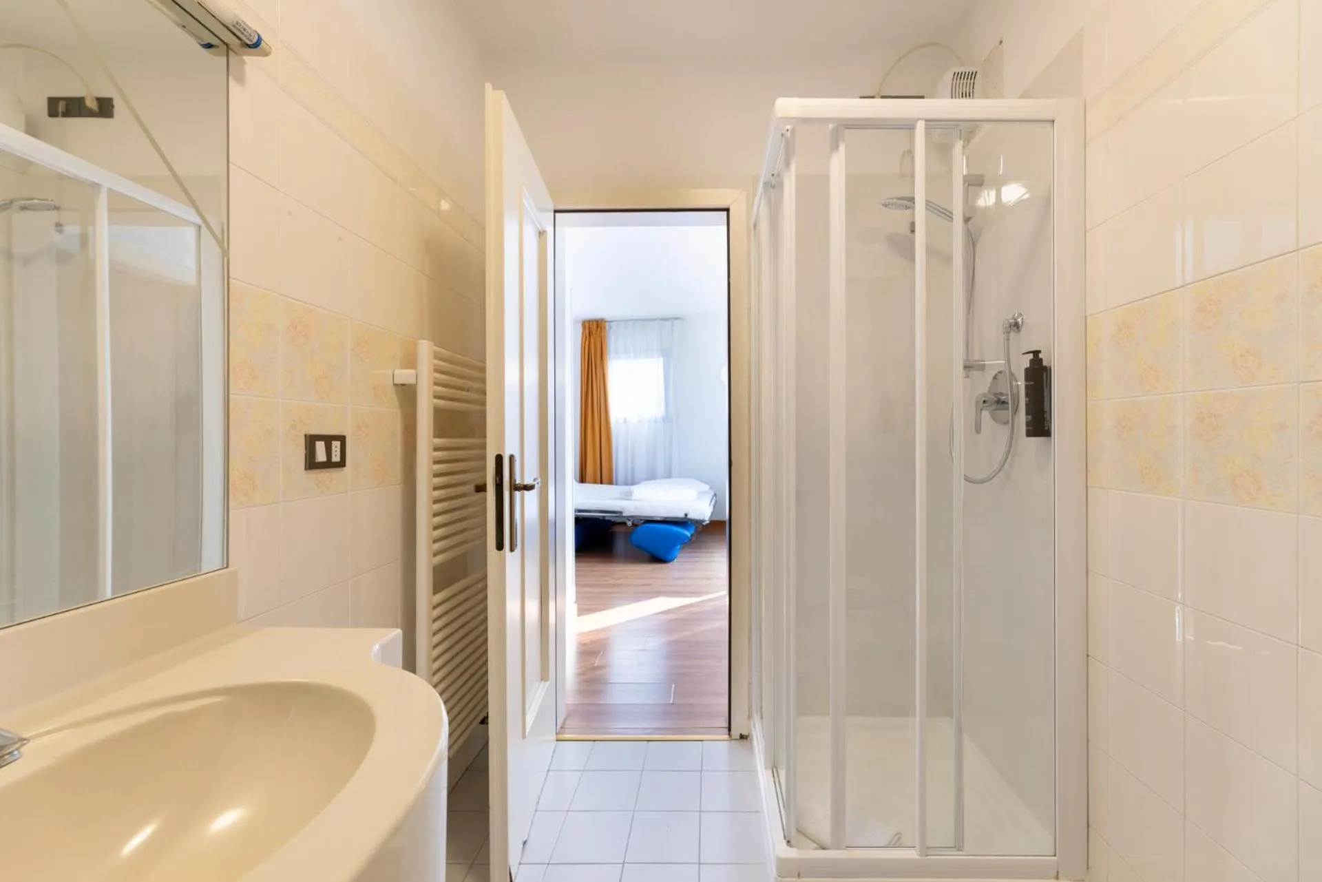 Bathroom in Hi Hotels Riva del Garda