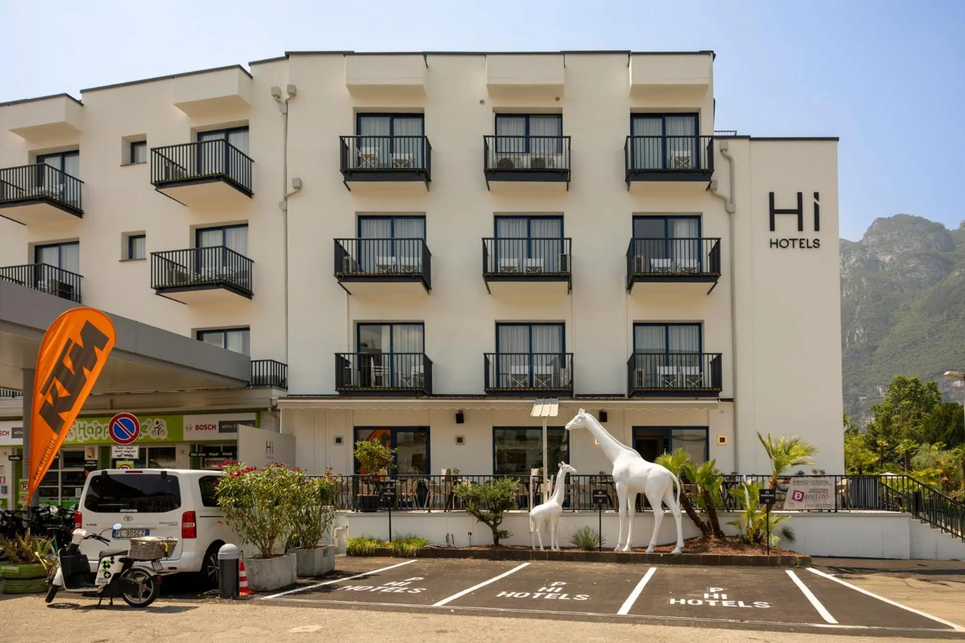 Day in Hi Hotels Riva del Garda