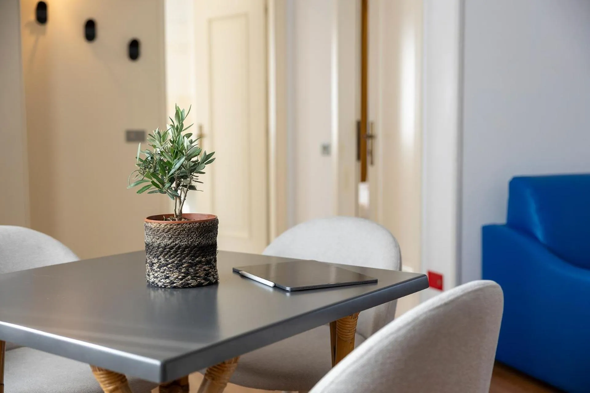 Living room in Hi Hotels Riva del Garda