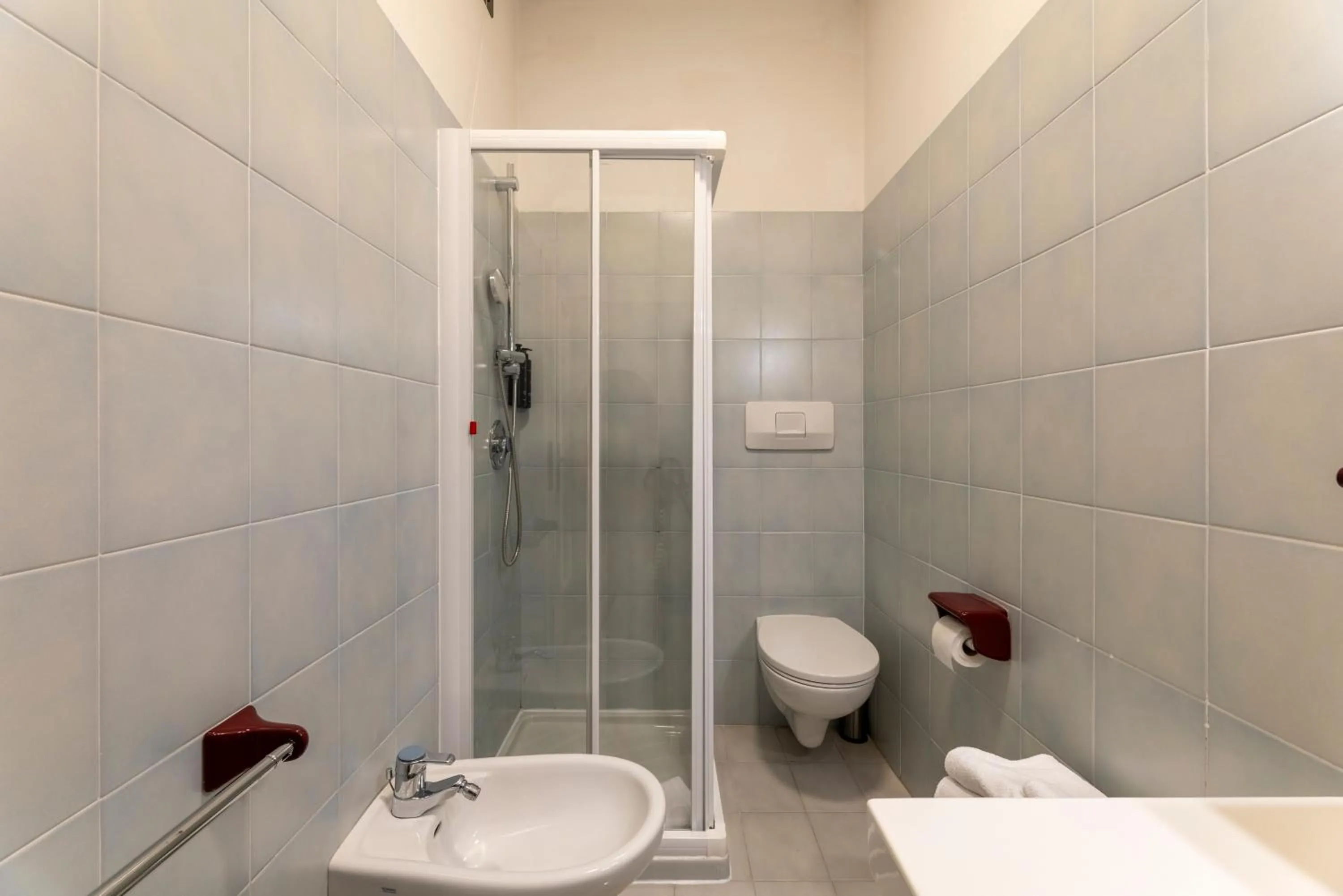 Bathroom in Hi Hotels Riva del Garda