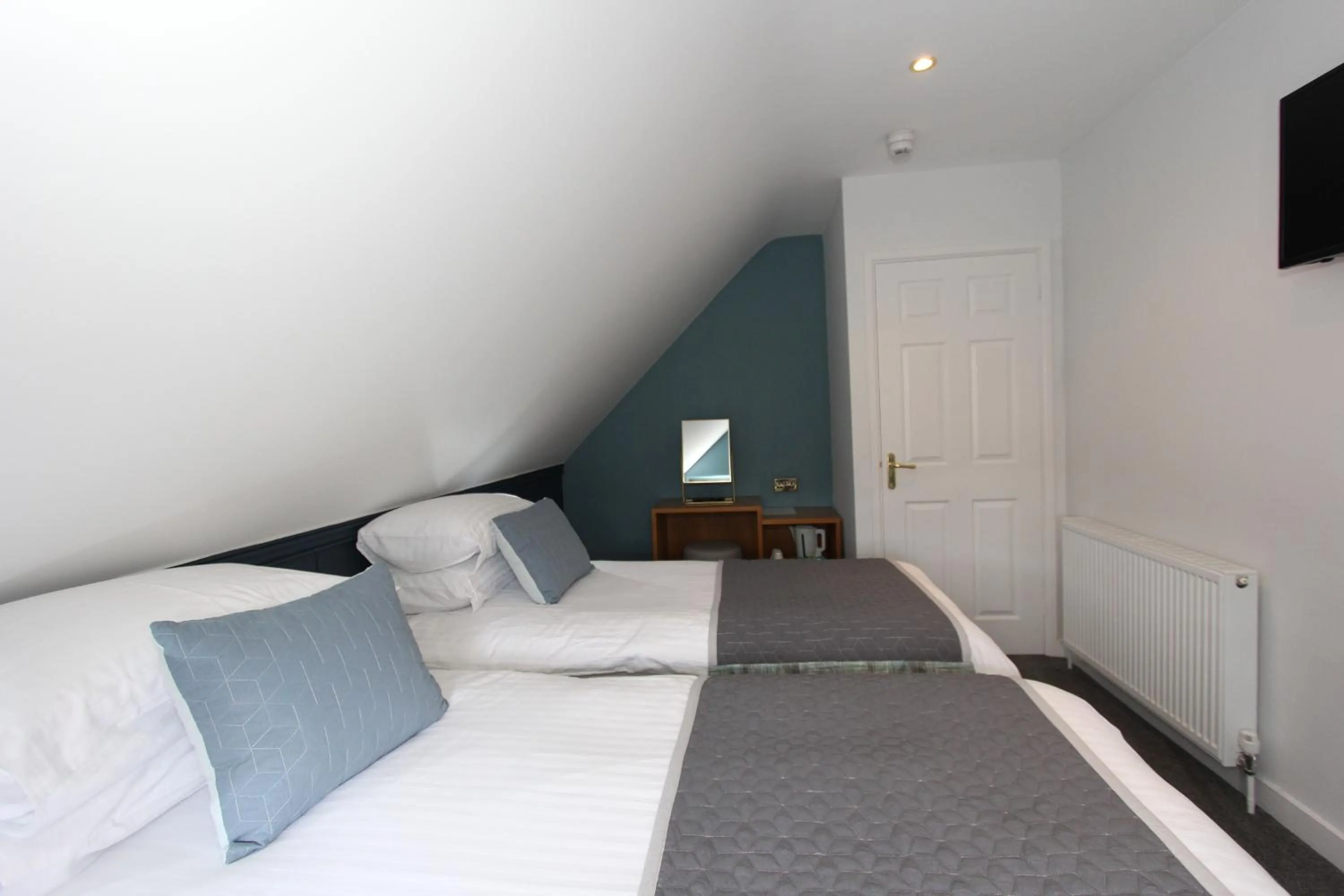 Bed in Gwesty Nanhoron Arms Hotel