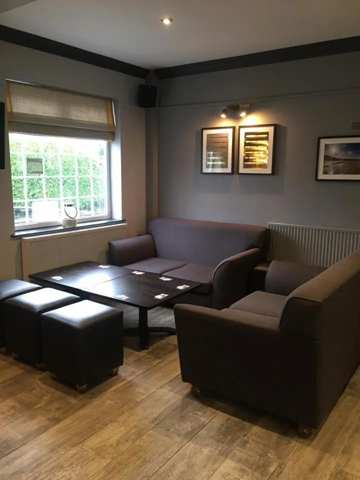 Lounge or bar in Gwesty Nanhoron Arms Hotel