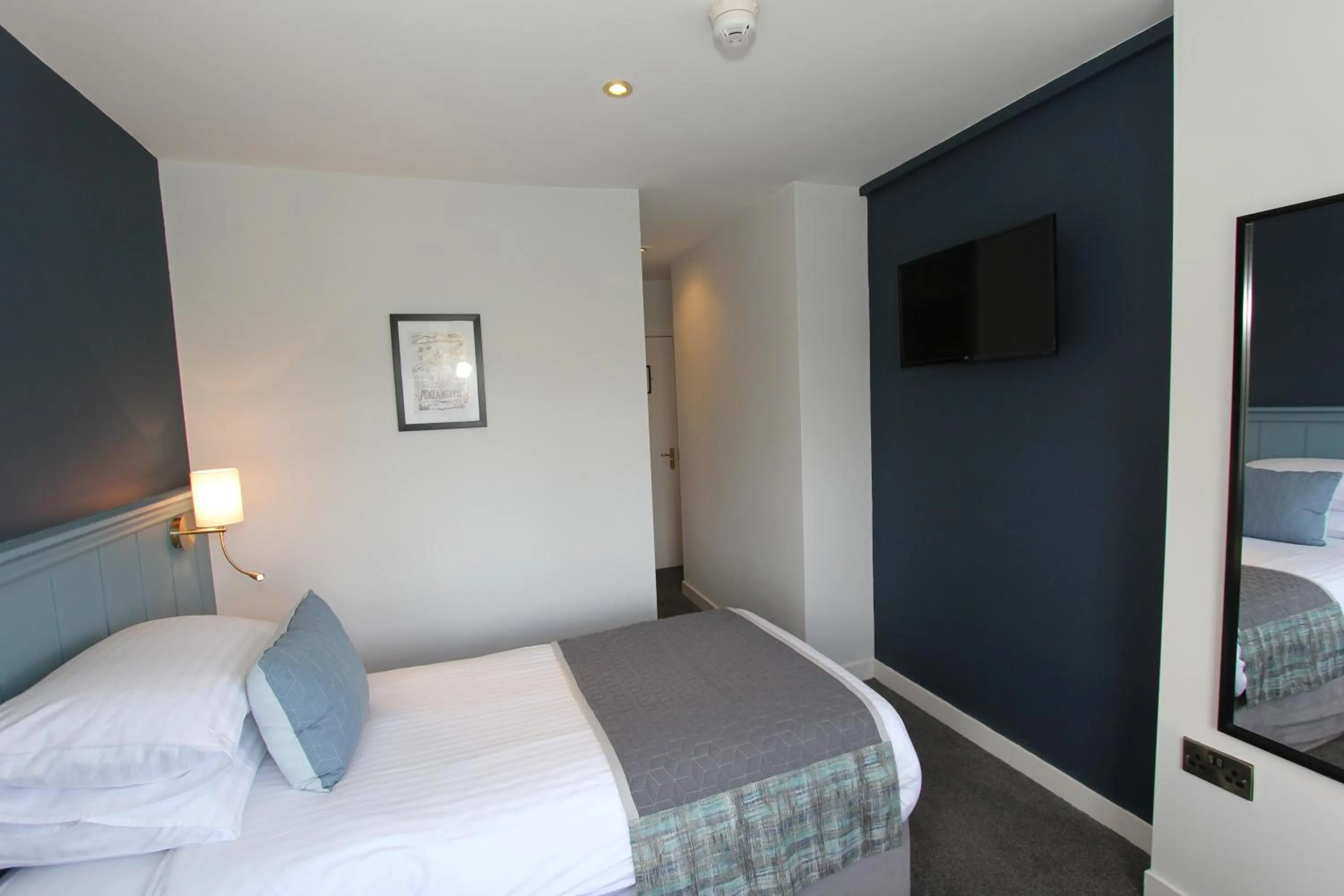 Bed in Gwesty Nanhoron Arms Hotel