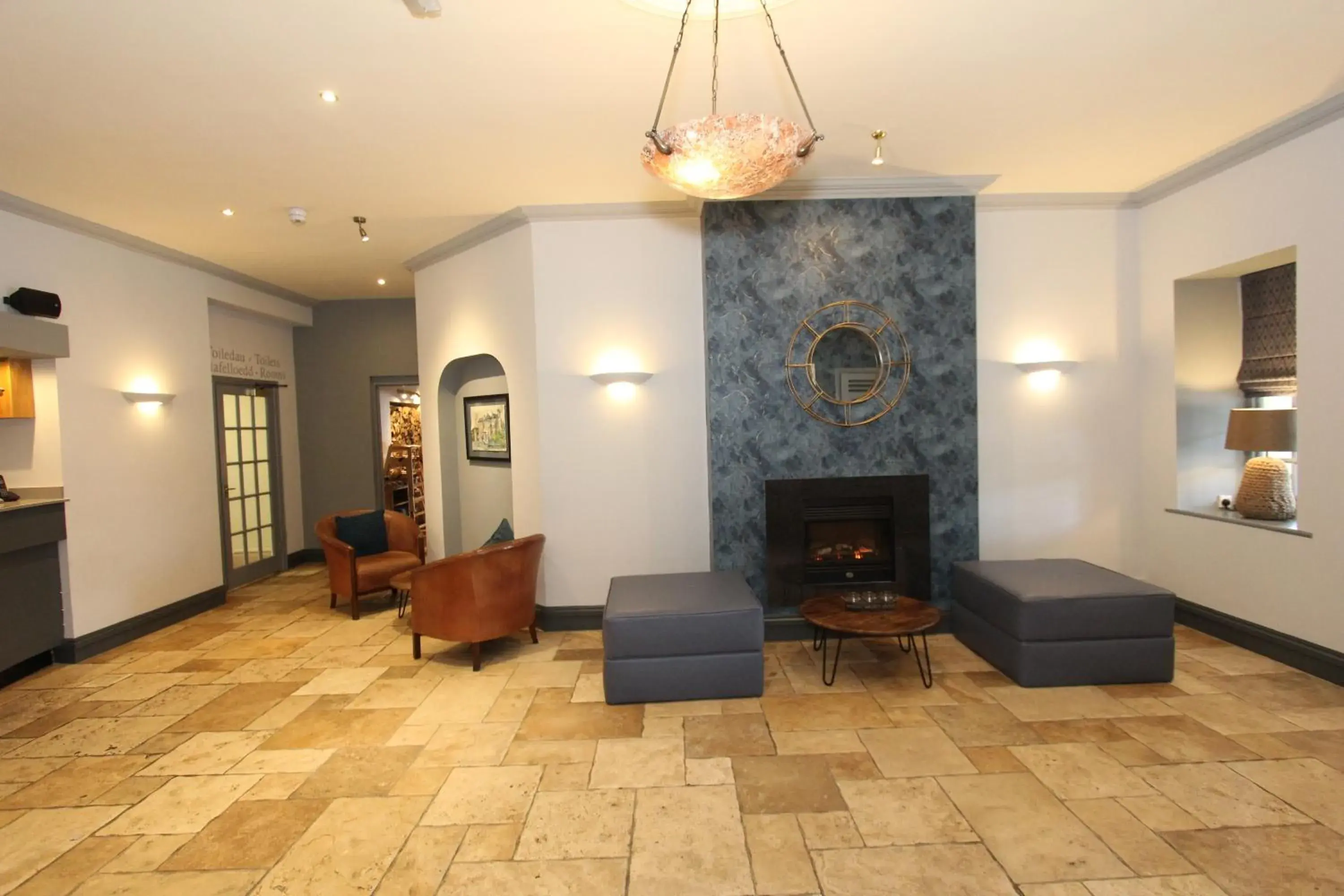 Lobby or reception in Gwesty Nanhoron Arms Hotel Lobby or reception in Gwesty Nanhoron Arms Hotel