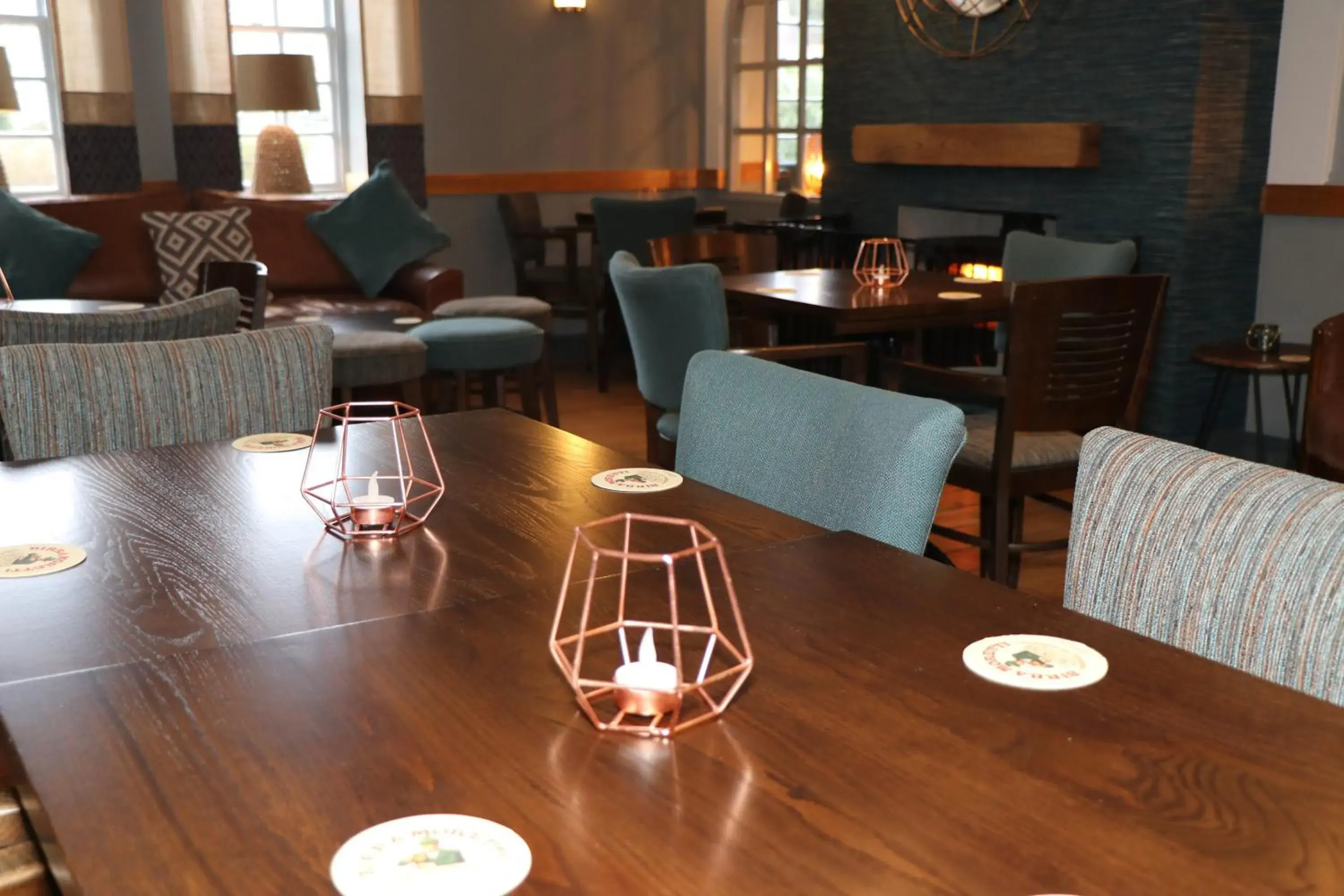 Lounge or bar in Gwesty Nanhoron Arms Hotel Lounge or bar in Gwesty Nanhoron Arms Hotel