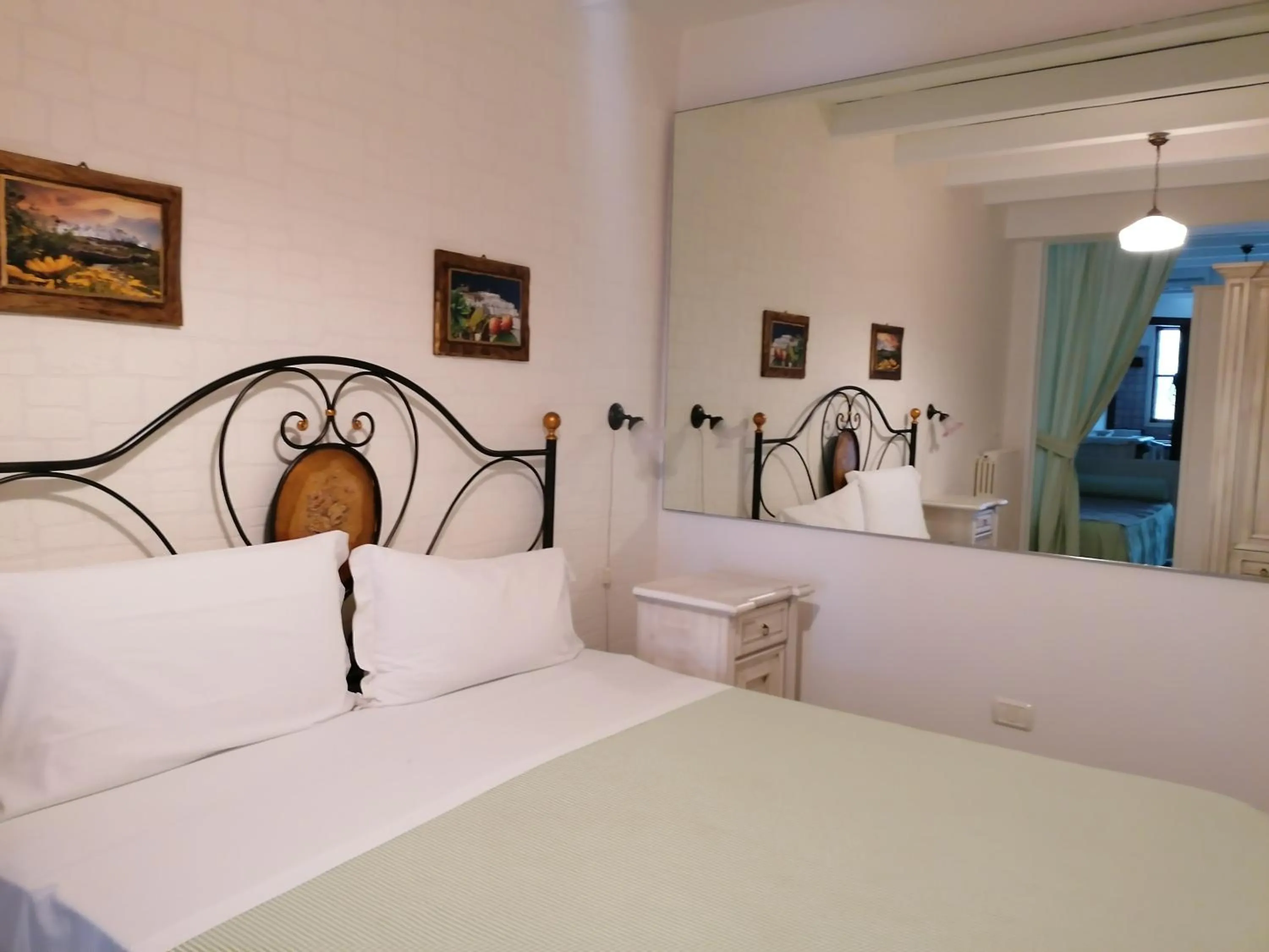 Bed in Agriturismo Salinola