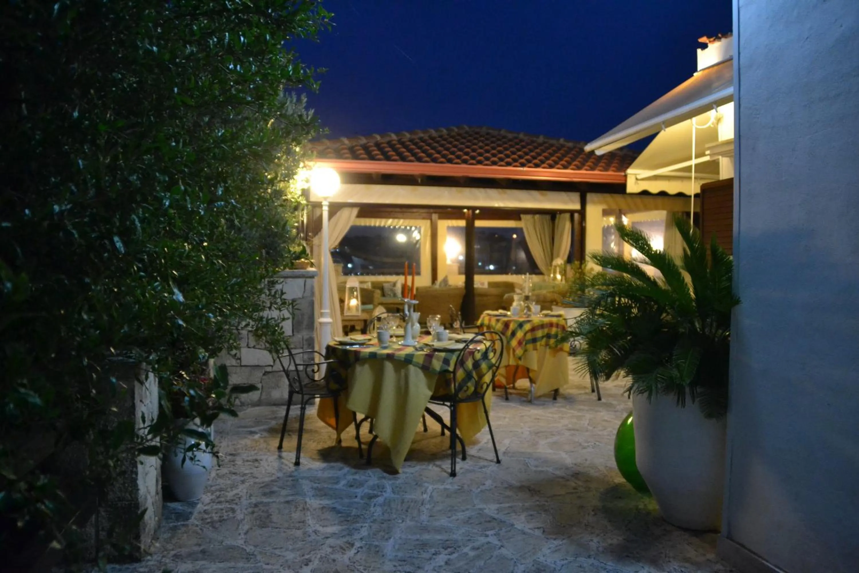 Communal lounge/ TV room in Agriturismo Salinola