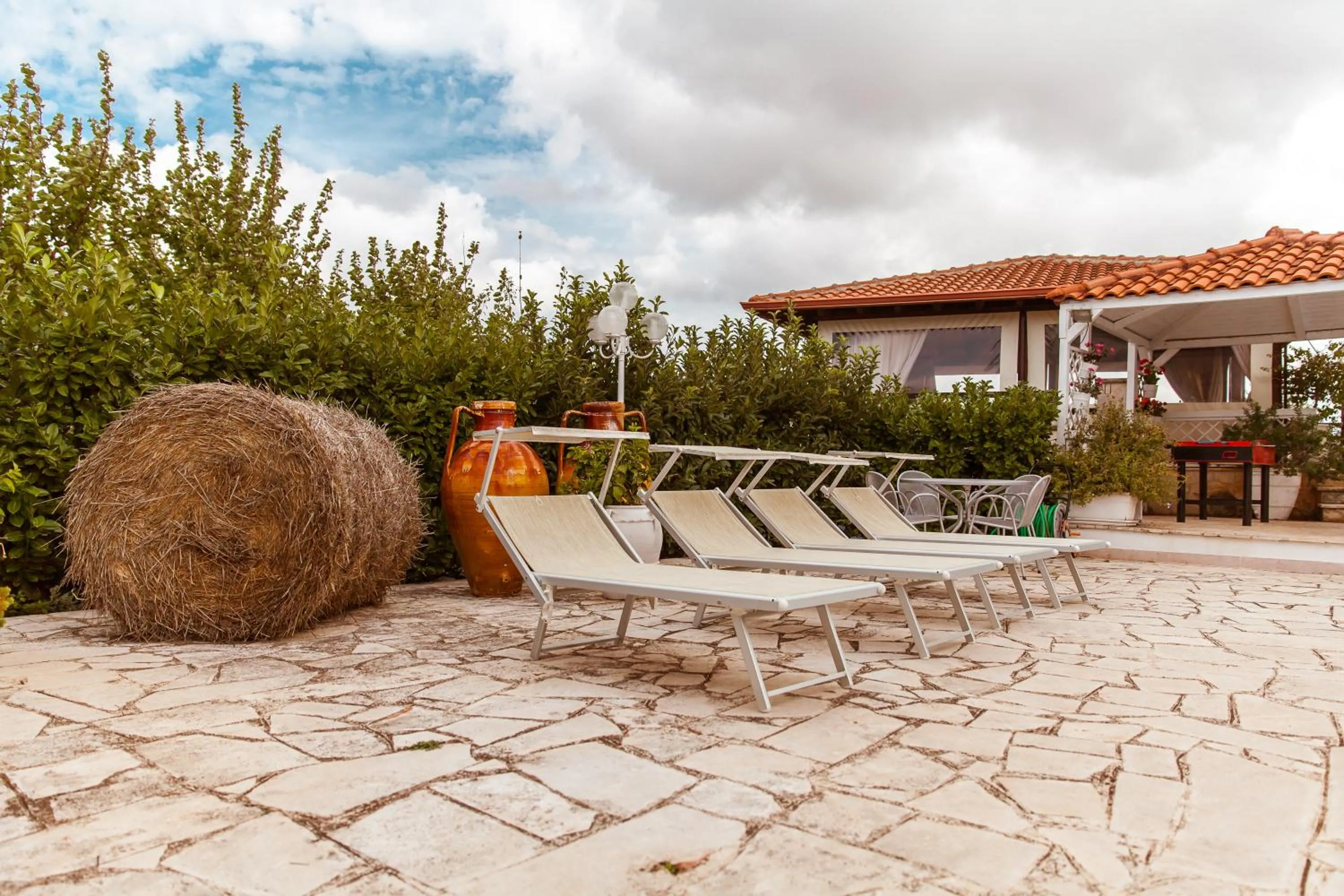 Swimming pool in Agriturismo Salinola