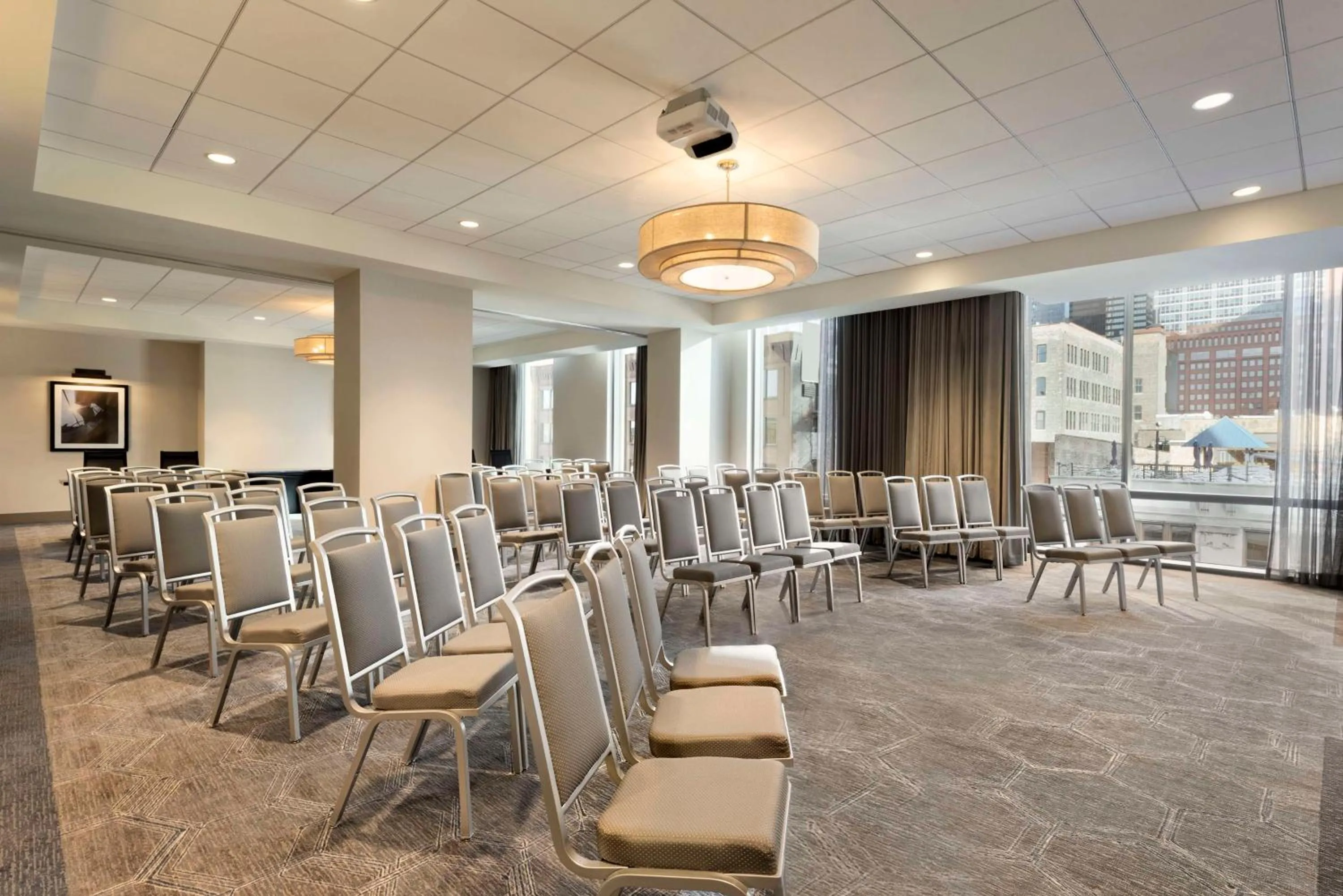 Meeting/conference room in Hampton Inn Chicago West Loop Fulton Market Area