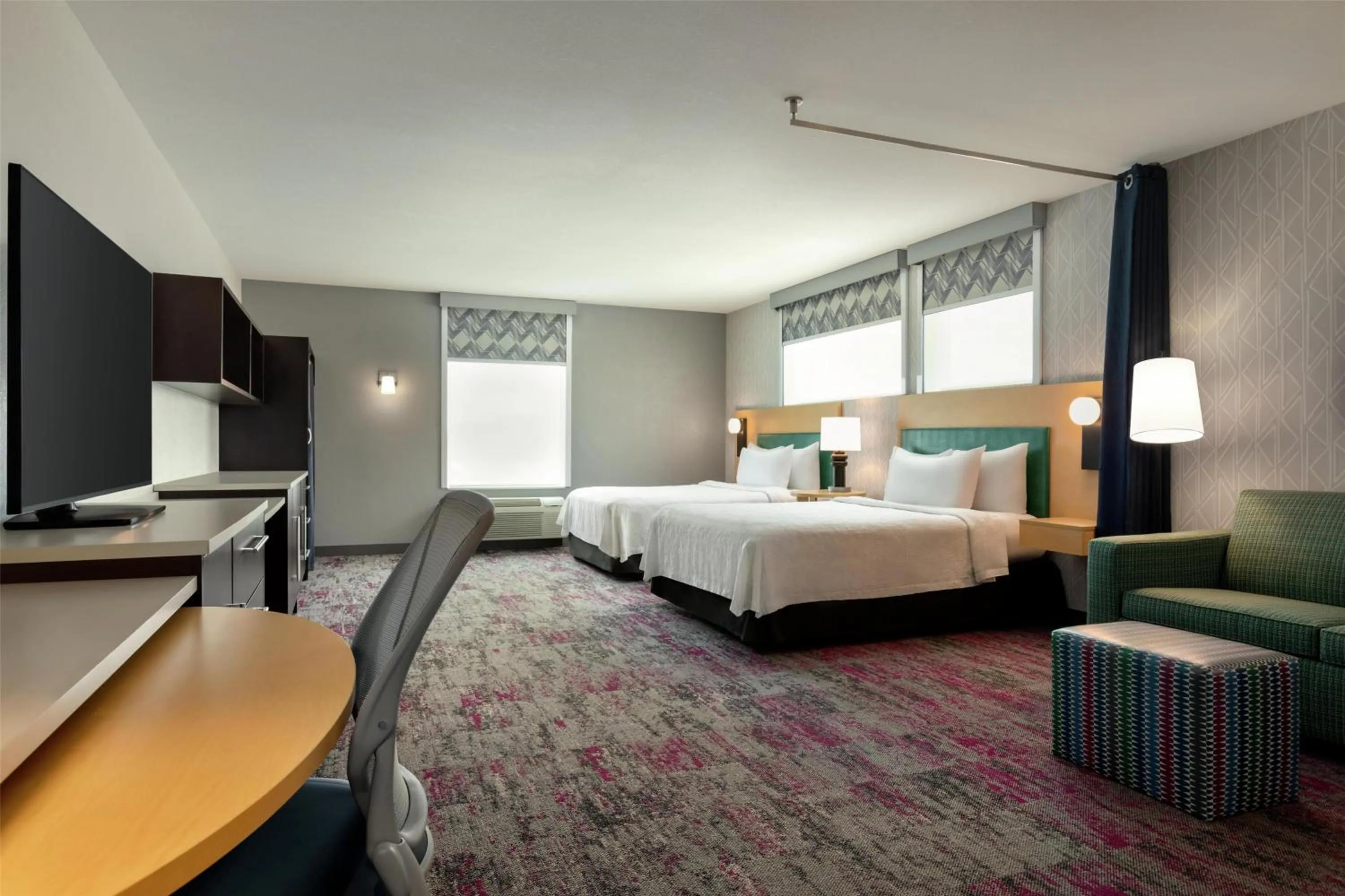 Living room, Bed in Home2 Suites by Hilton Houston Energy Corridor