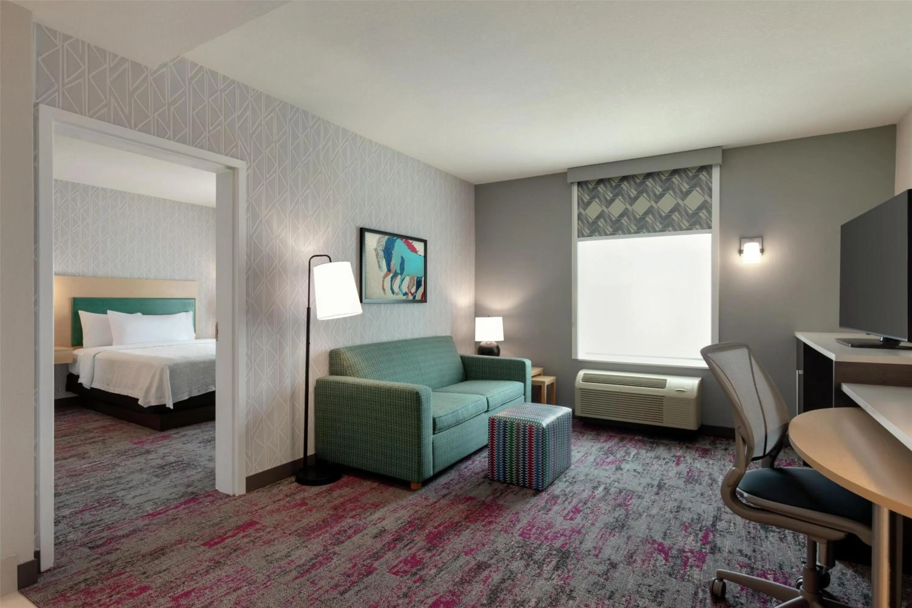 Living room, Bed in Home2 Suites by Hilton Houston Energy Corridor