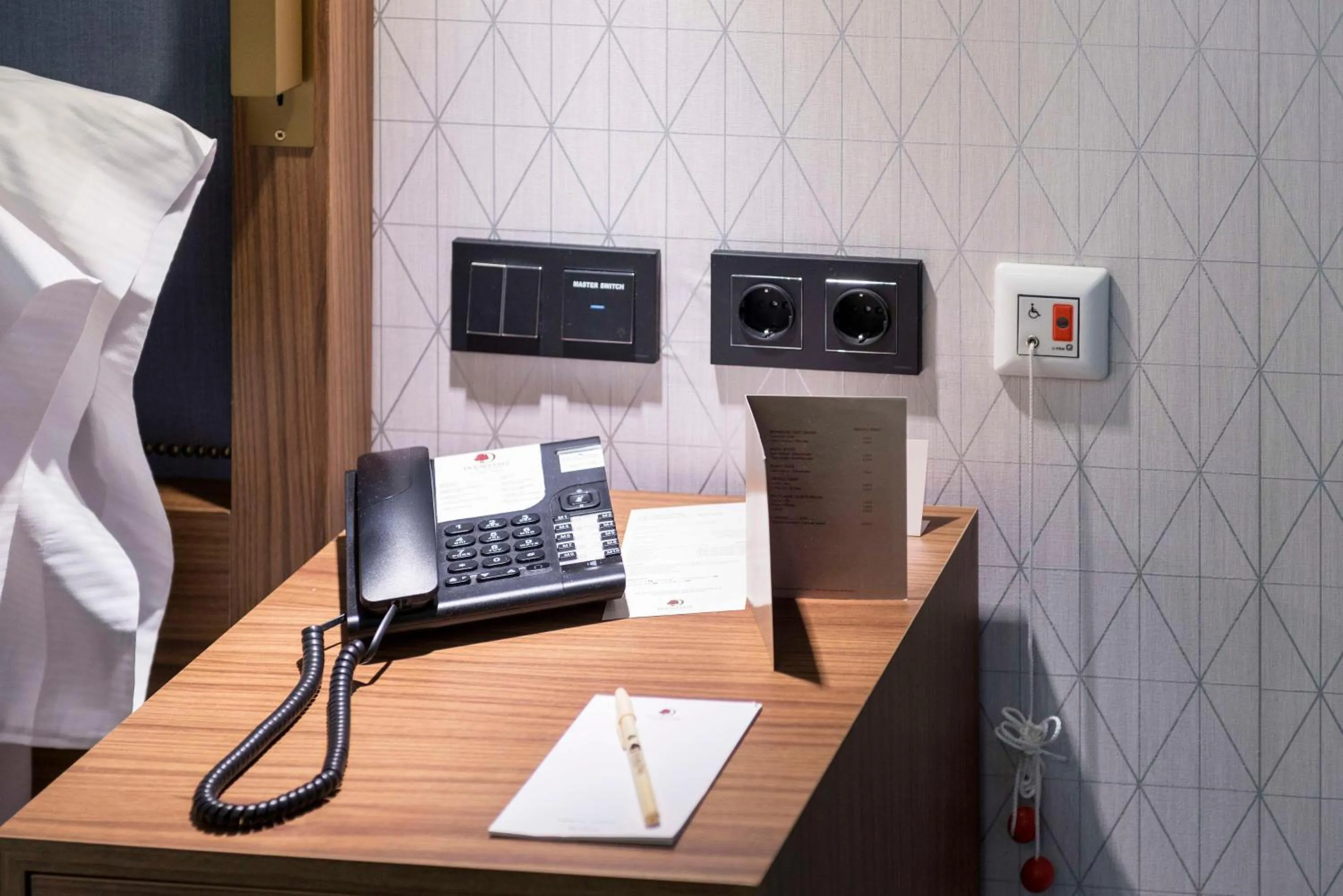 Bedroom in DoubleTree by Hilton Madrid-Prado