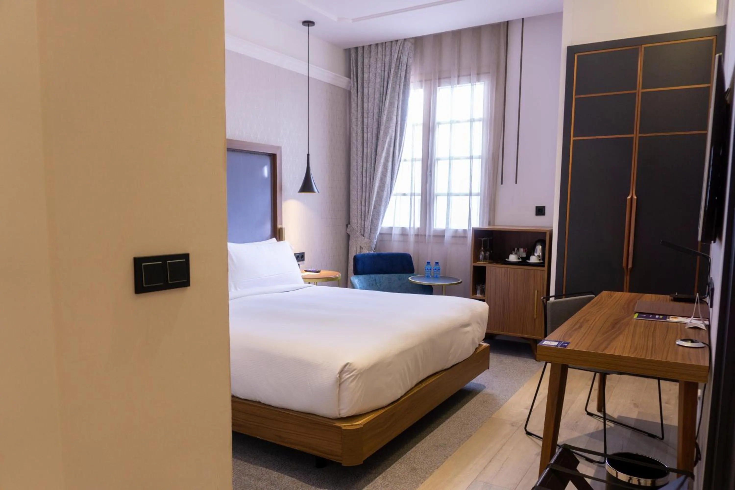 Bed in DoubleTree by Hilton Madrid-Prado