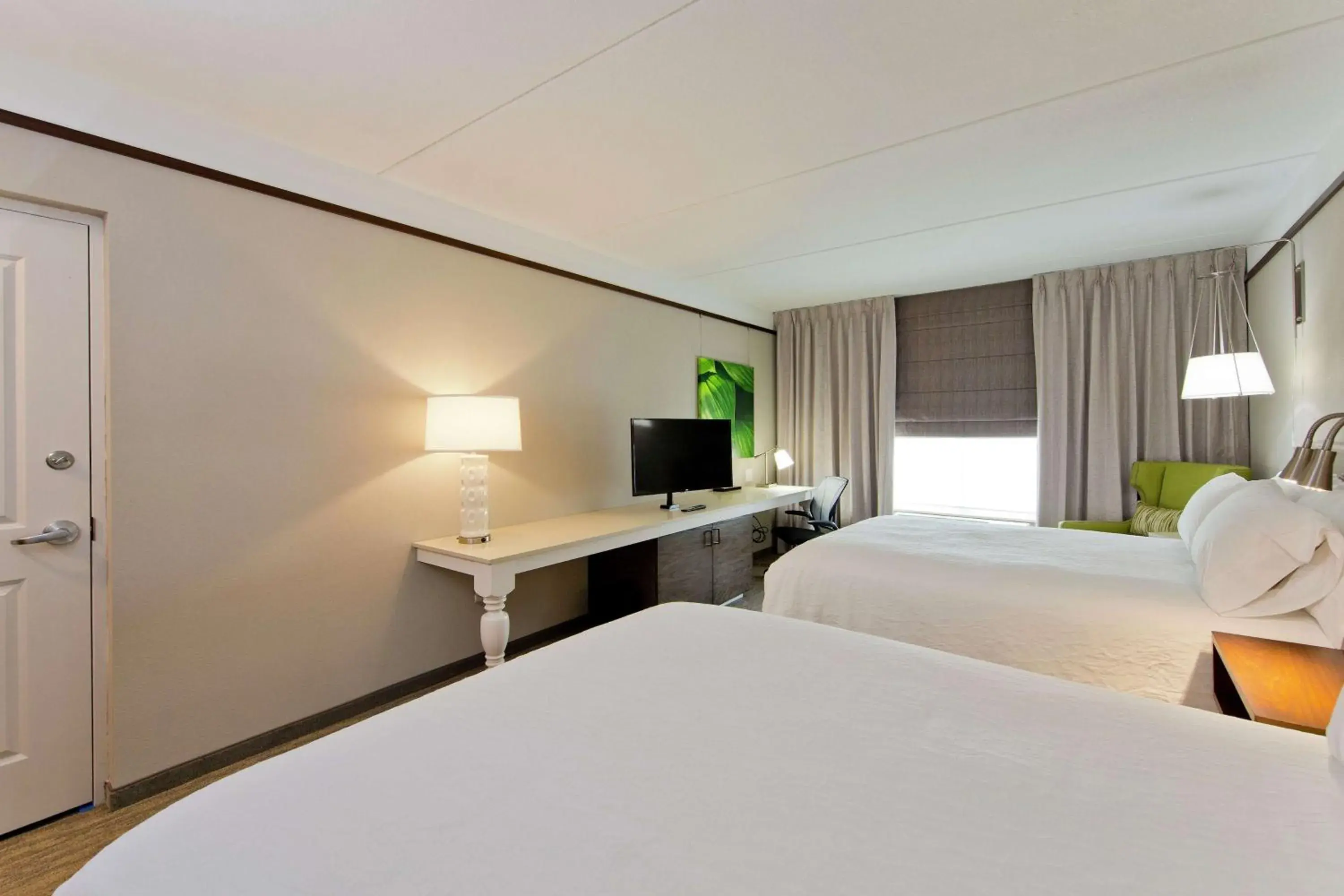 Premium Queen Room with Two Queen Beds in Hilton Garden Inn Martinsburg Premium Queen Room with Two Queen Beds in Hilton Garden Inn Martinsburg