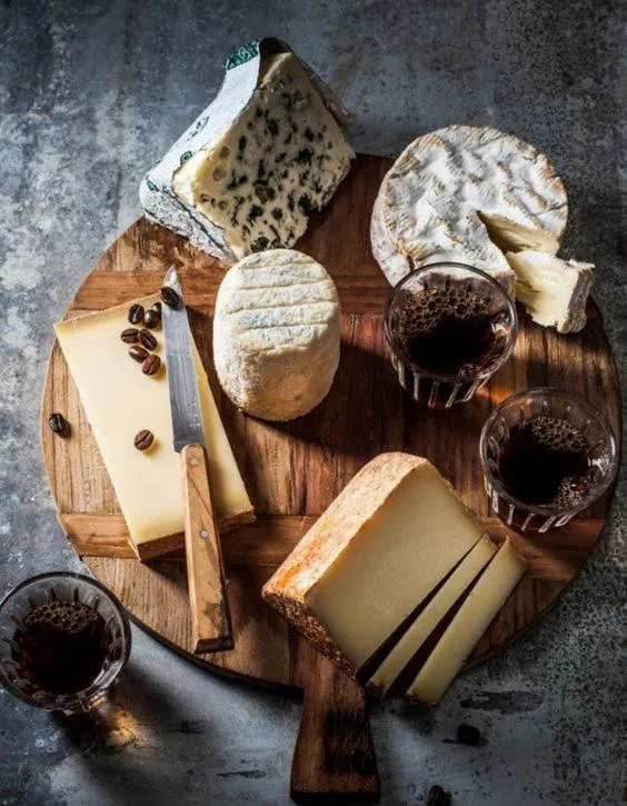 Food and drinks in Hotel du Commerce