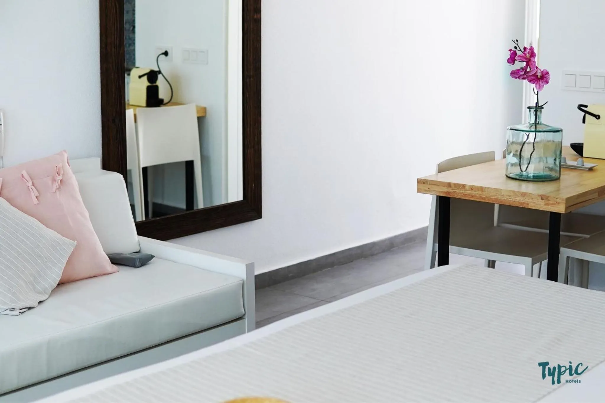 Bed in Typic Marina Playa - Adults Only