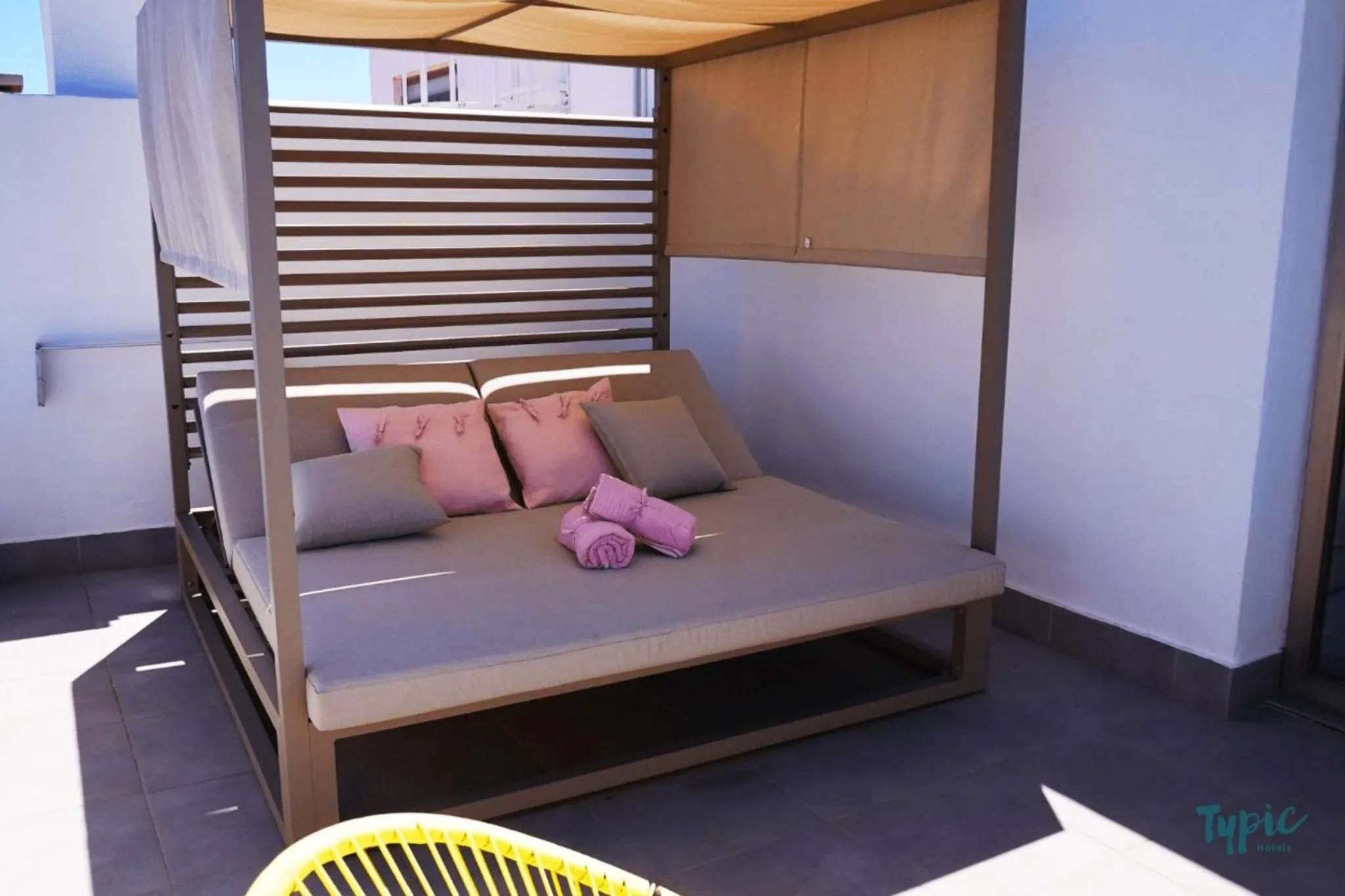 Balcony/Terrace, Bed in Typic Marina Playa - Adults Only