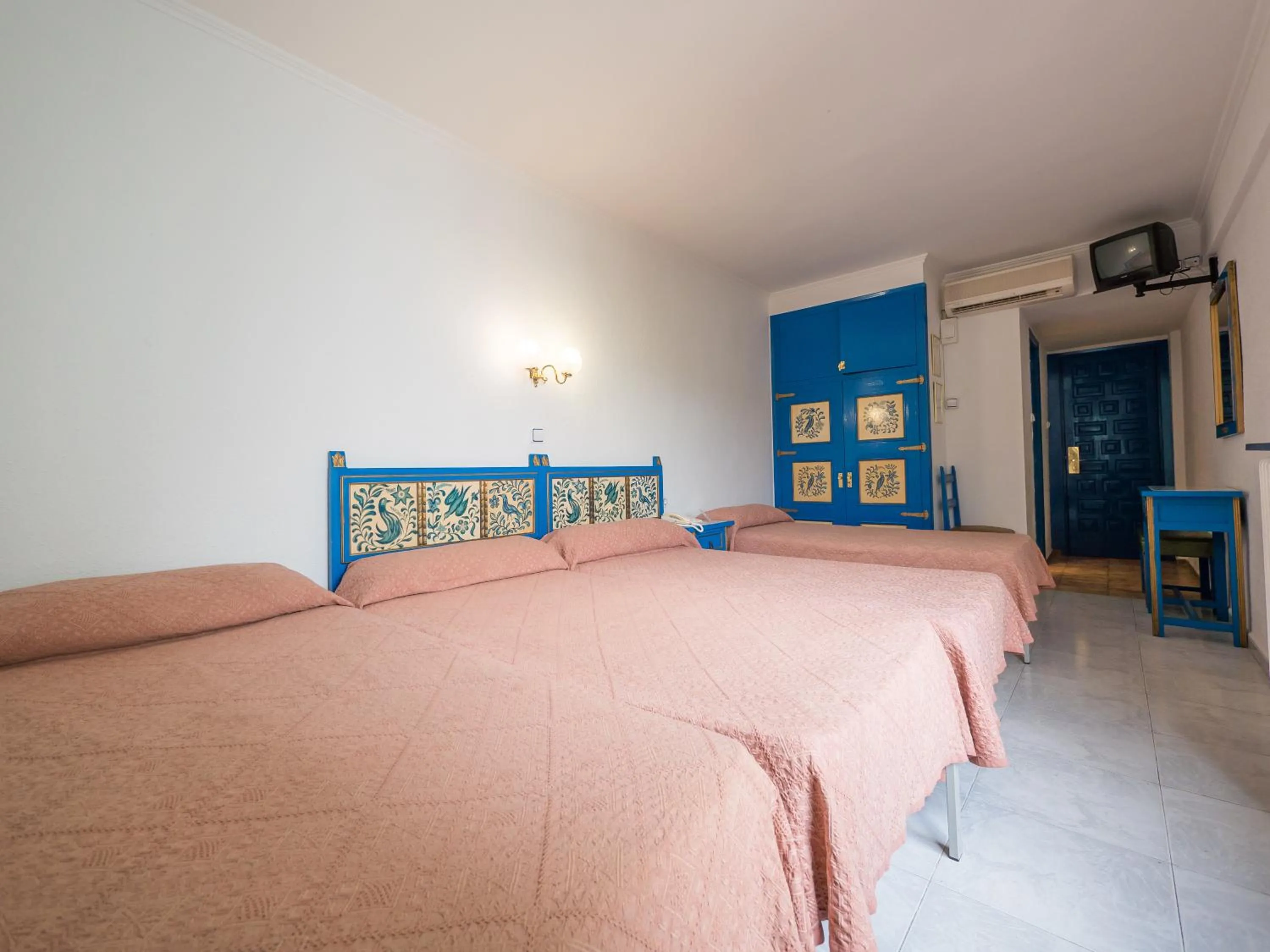 Bed in Checkin Garbí